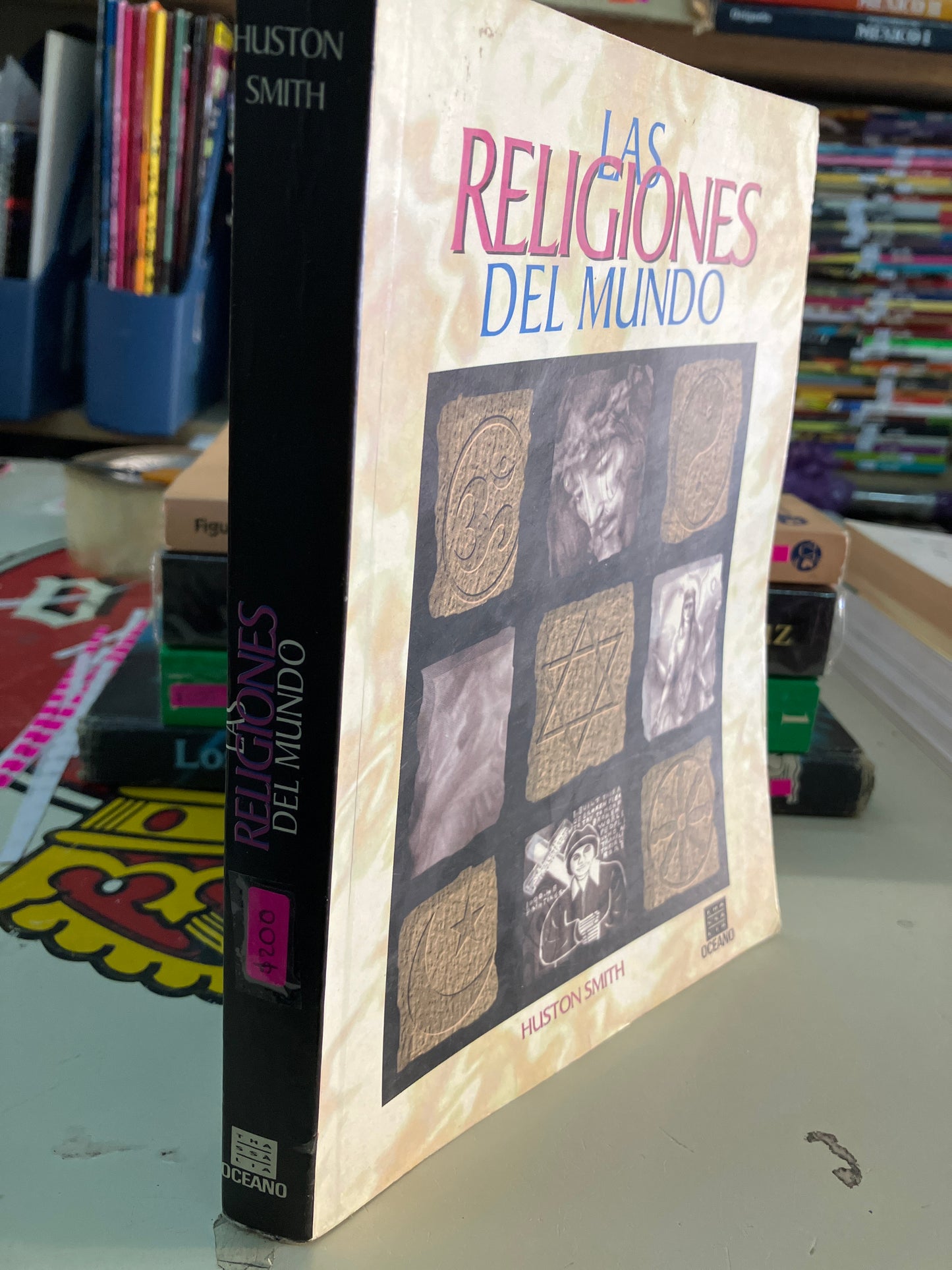LAS RELIGIONES DEL MUNDO POR HUSTON SMITH USADO RELIGIÓN LITERARIO 207