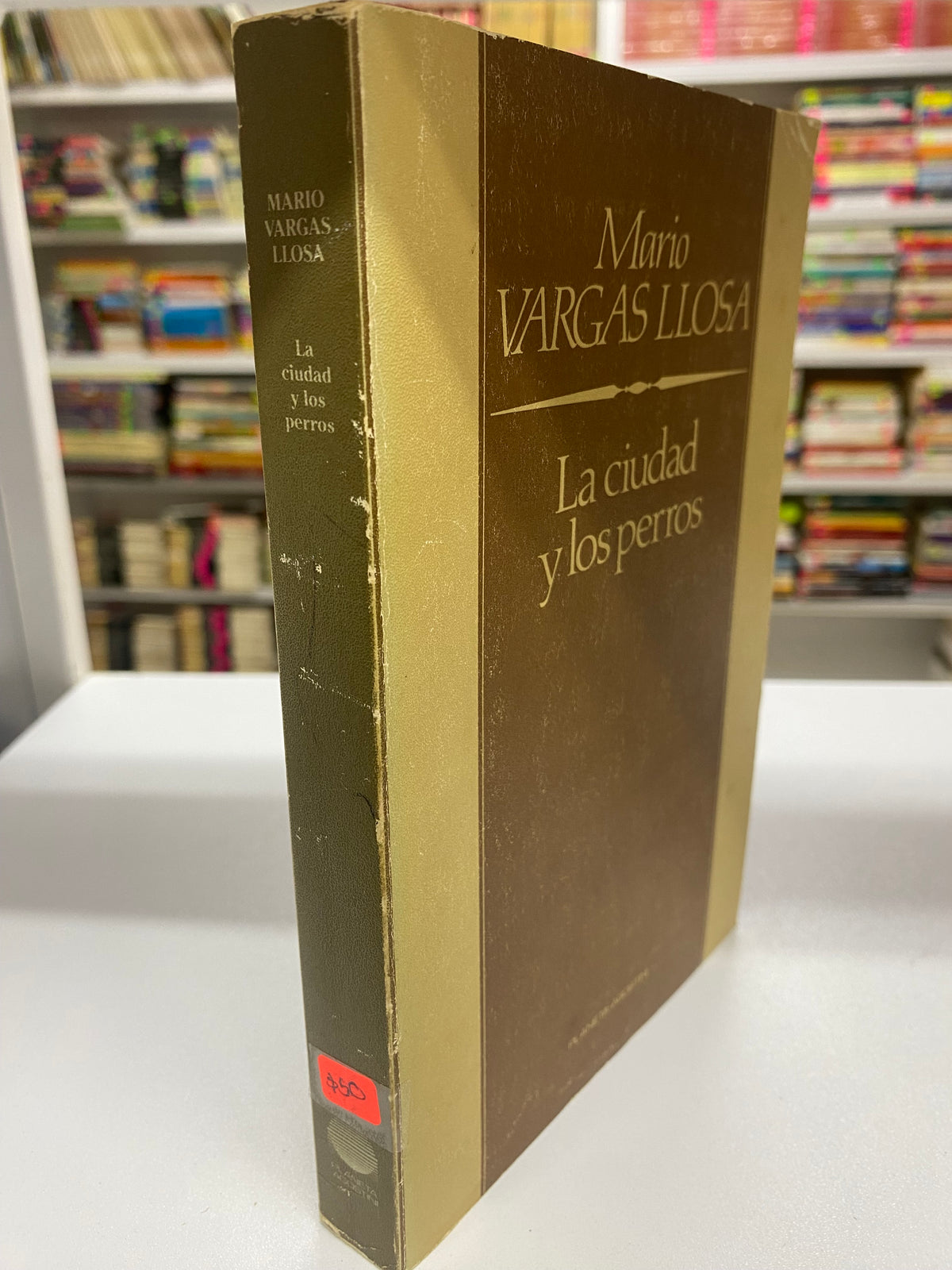LA CIUDAD Y LOS PERROS MARIO VARGAS LLOSA USADO NOVELA JUAREZ 515