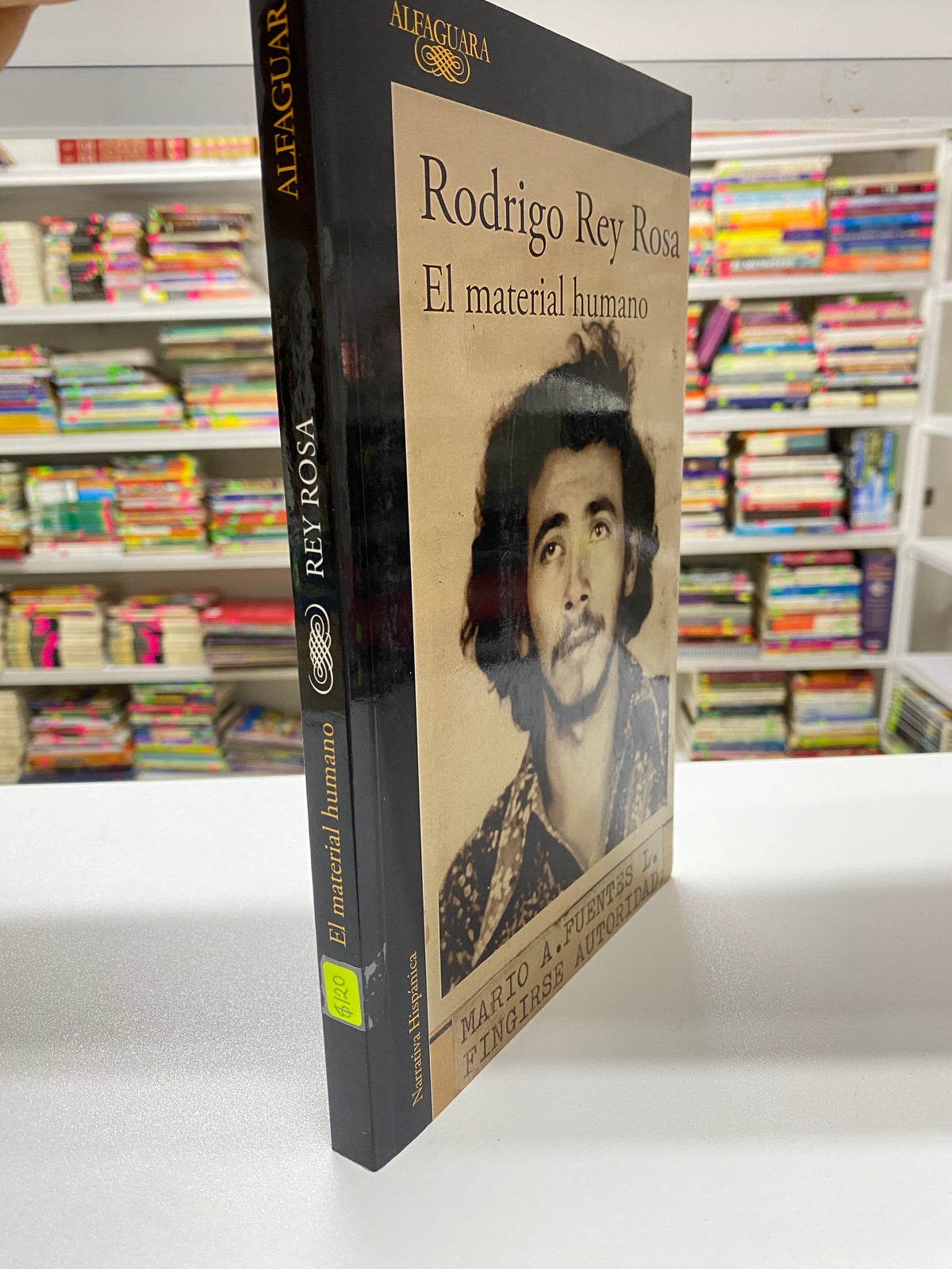RODRIGO REU ROSA EL MATERIAL HUMANO USADO NOVELA JUAREZ 515