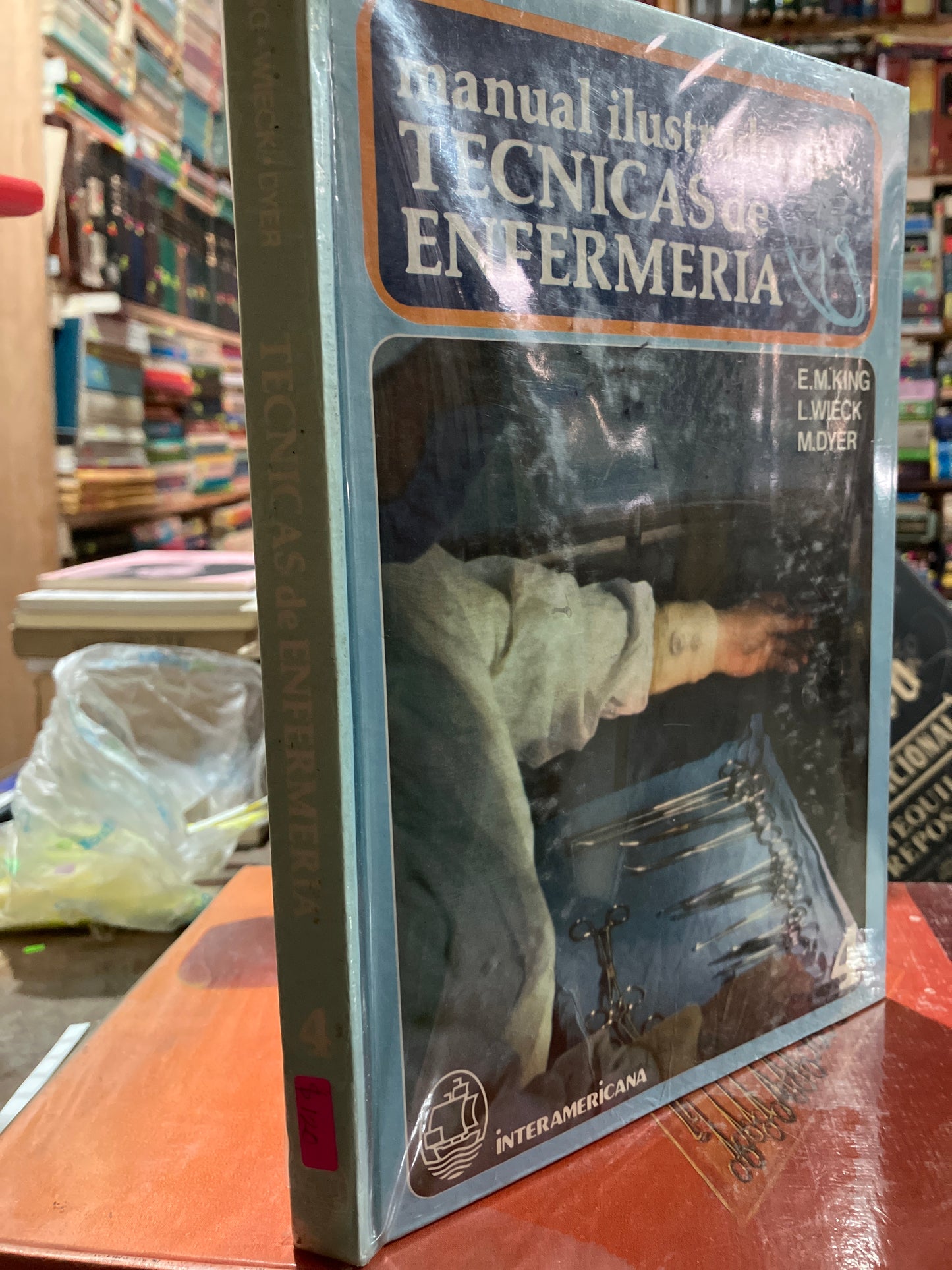 MANUAL ILUSTRADO DE TÉCNICAS ENFERMERÍA 4 POR AUTORES VARIOS USADO SALUD ALDAMA