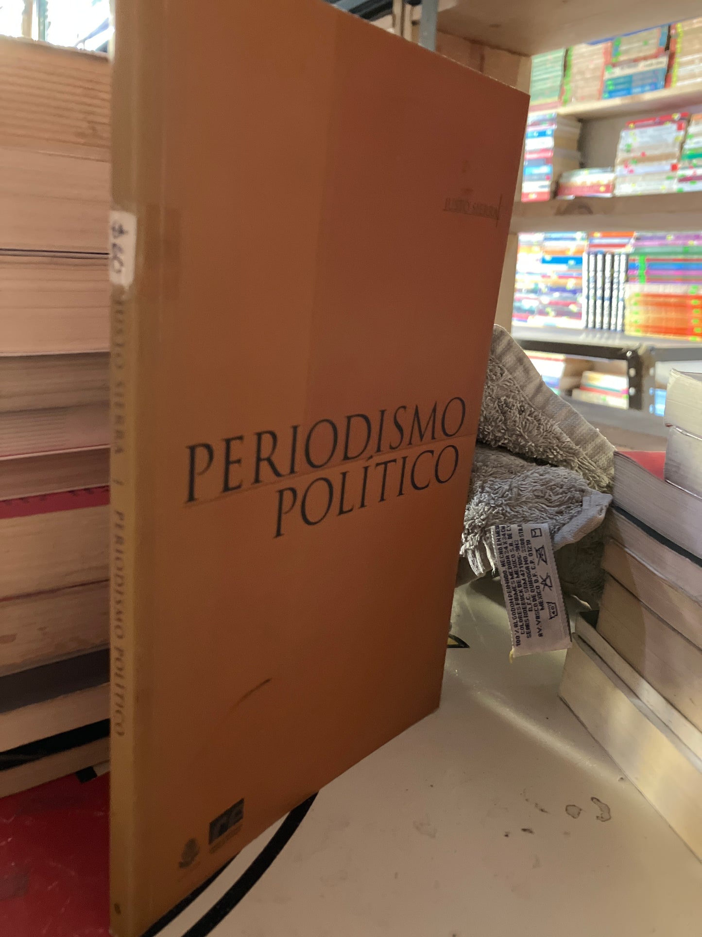 PERIODISMO POLÍTICO USADO POLÍTICA LITERARIO 207