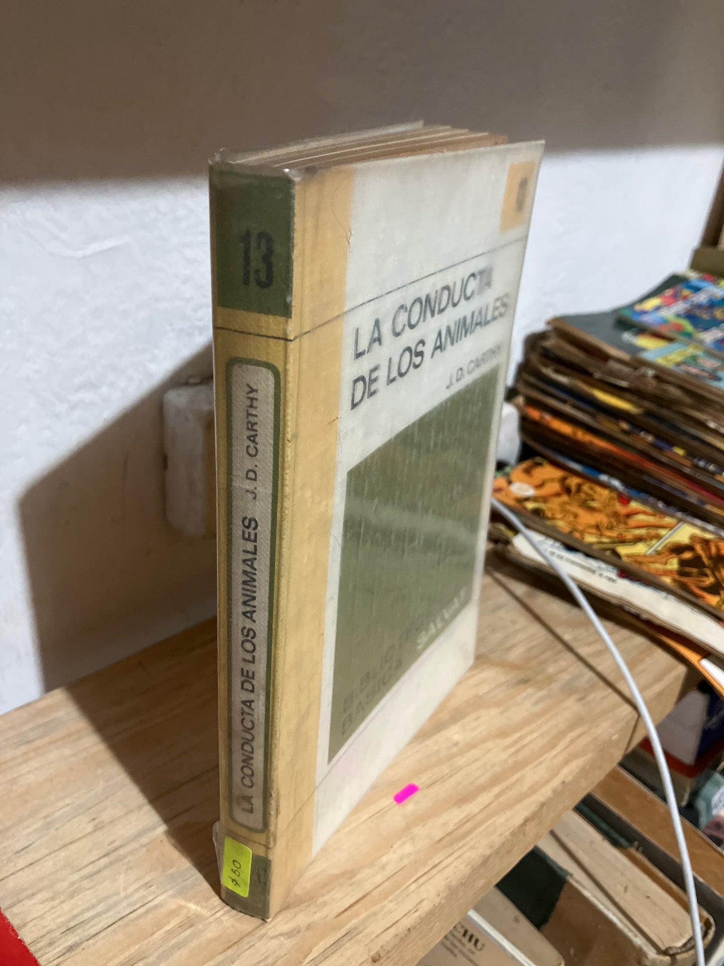 LA CONDUCTA DE LOS ANIMALES POR J D CARTHY USADO NOVELAS JUAREZ