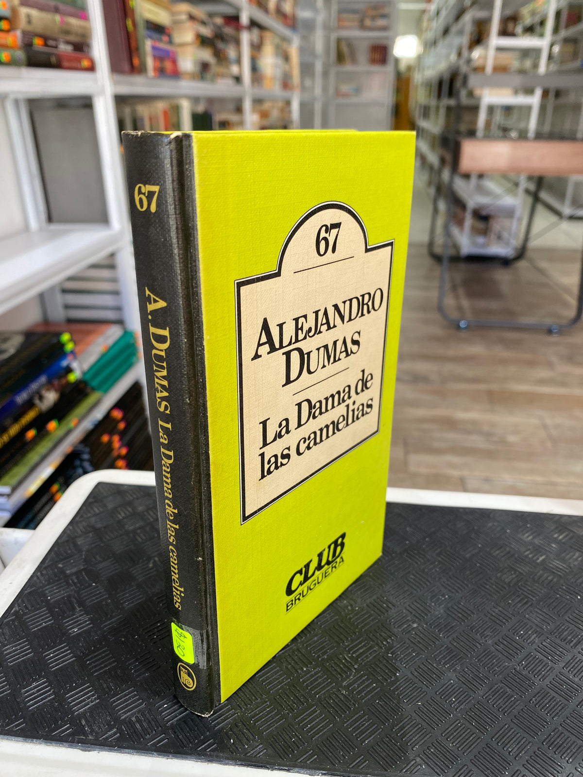 LA DAMA DE LAS CAMELIAS POR ALEJANDRO DUMAS USADO NOVELA JUAREZ 515
