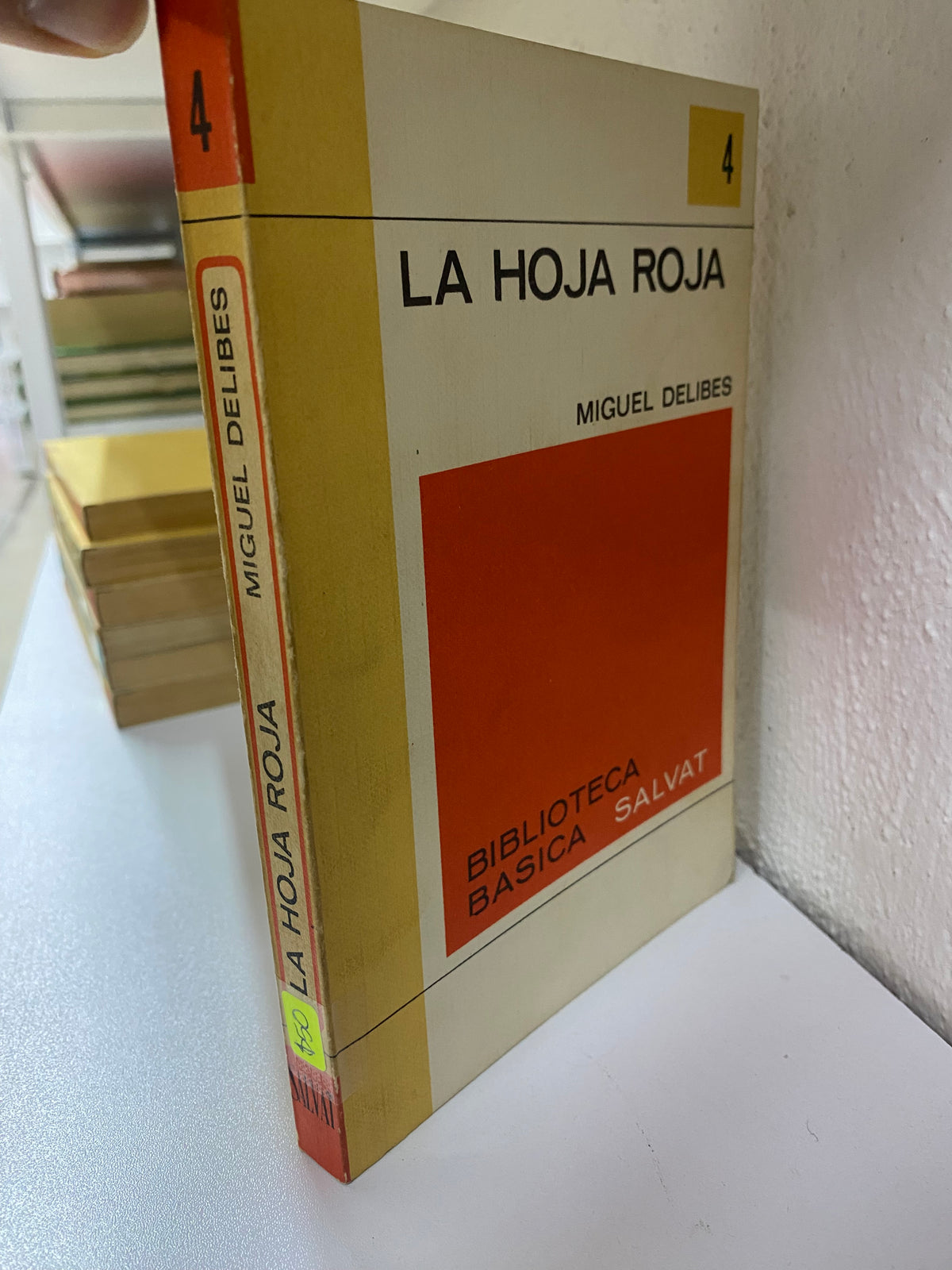 LA HOJA ROJA MIGUEL DELIBES USADO NOVELAS JUAREZ 515