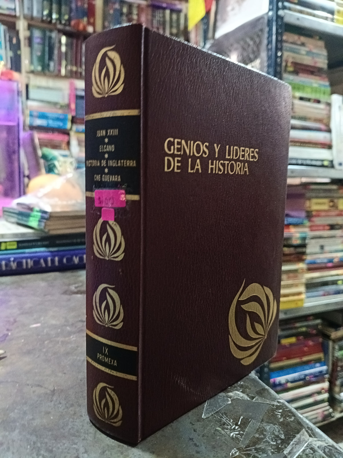 GENIOS Y LIDERES DE LA HISTORIA IX JUAN XXIII ELCANO VICTORIA DE INGLATERRA Y CHE GUEVARA USADO HISTORIA ALDAMA