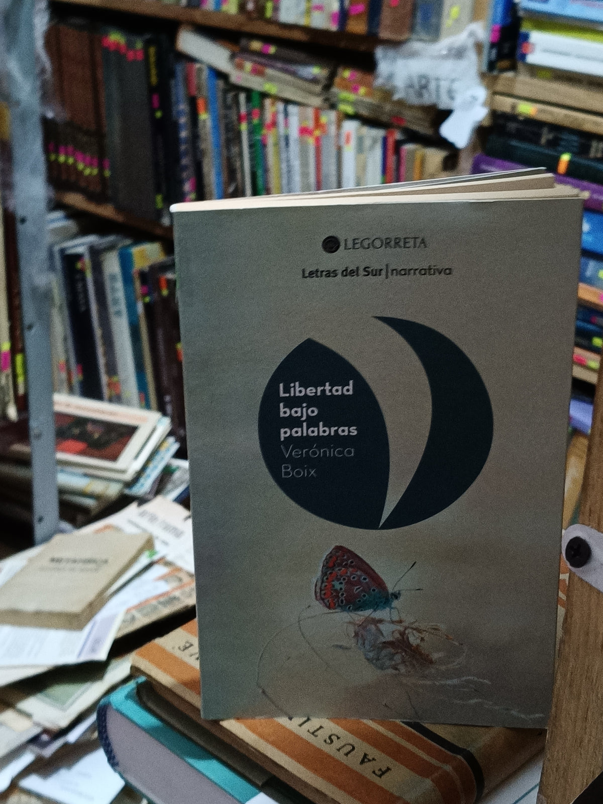 LIBERTAD BAJO PALABRAS VERONICA BOIX USADO