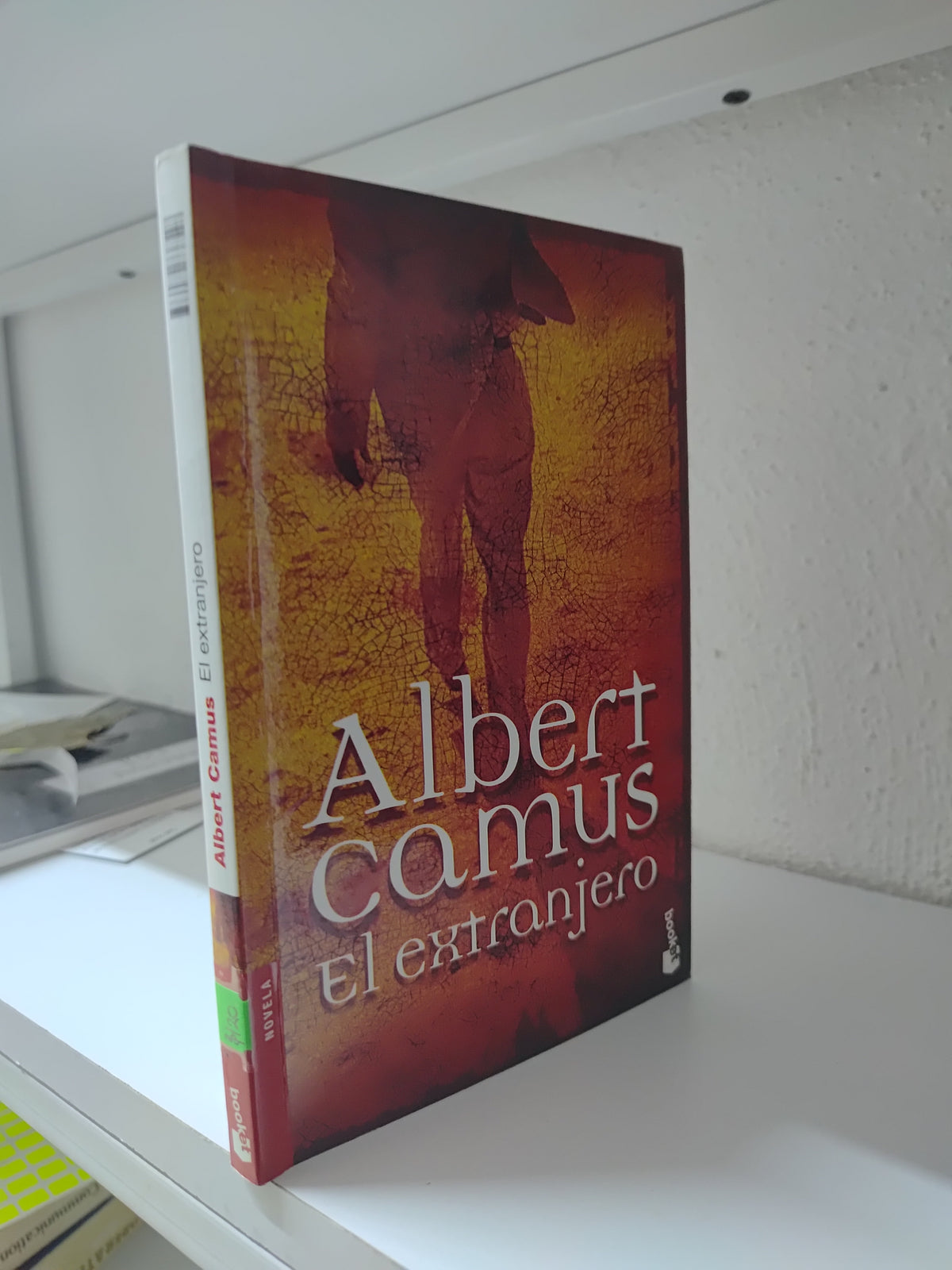 EL EXTRANJERO POR ALBERT CAMUS USADO NOVELAS JUAREZ 515