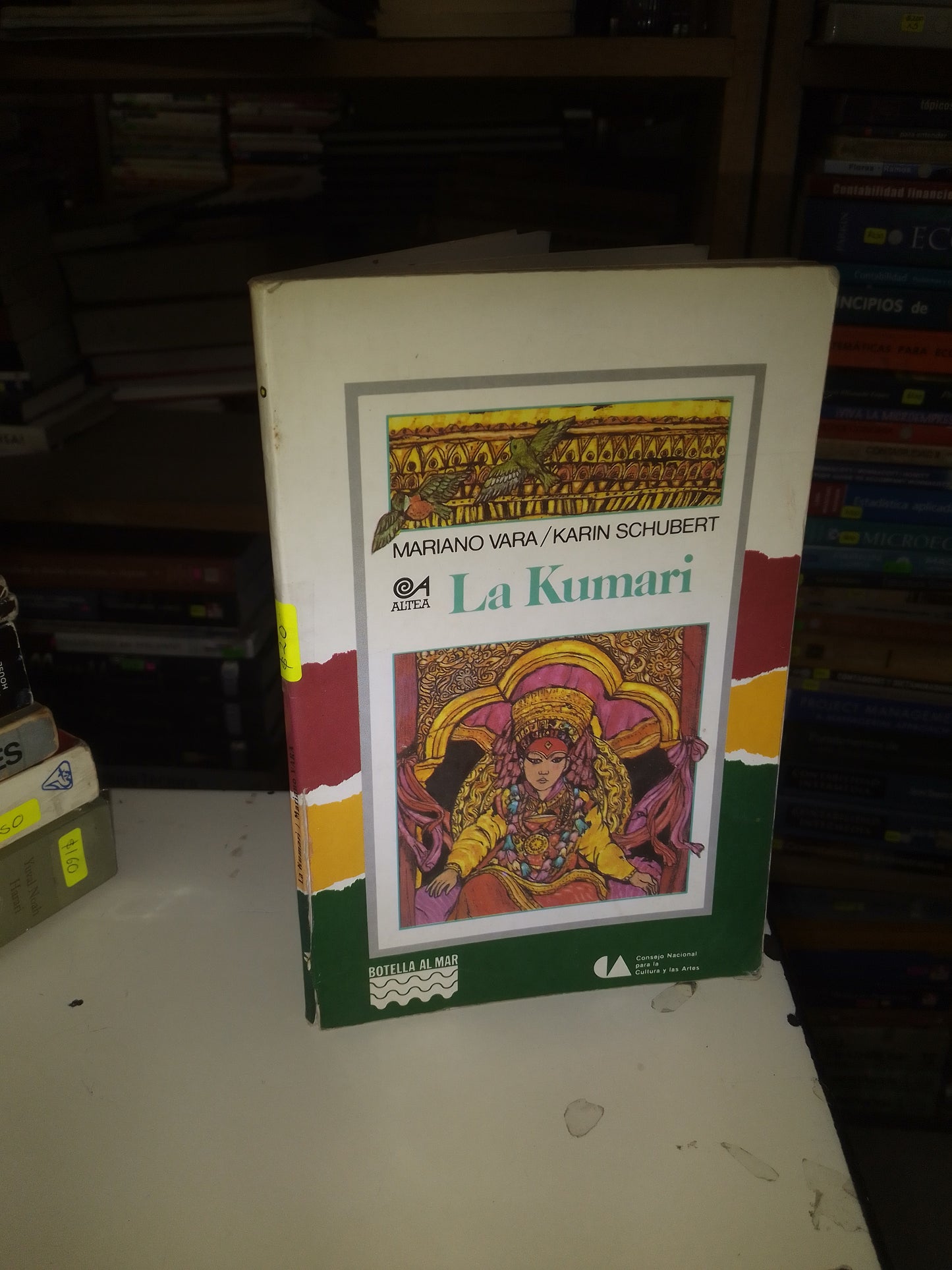 LA KUMARI POR MARIANO VARA Y KARIN SCHUBERT USADO NOVELA LITERARIO 207
