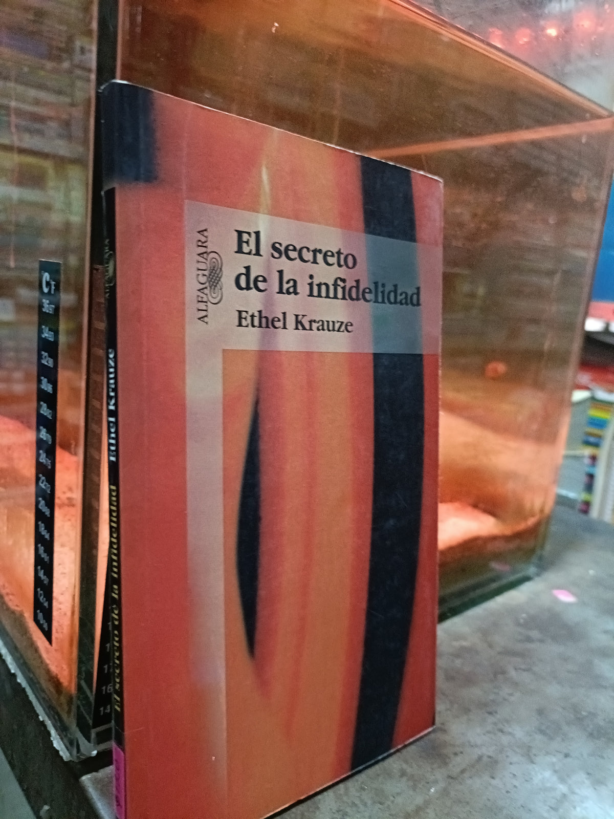 EL SECRETO DE LA INFIDELIDAD POR ETHEL KRAUSE USADO NOVELA ALDAMA