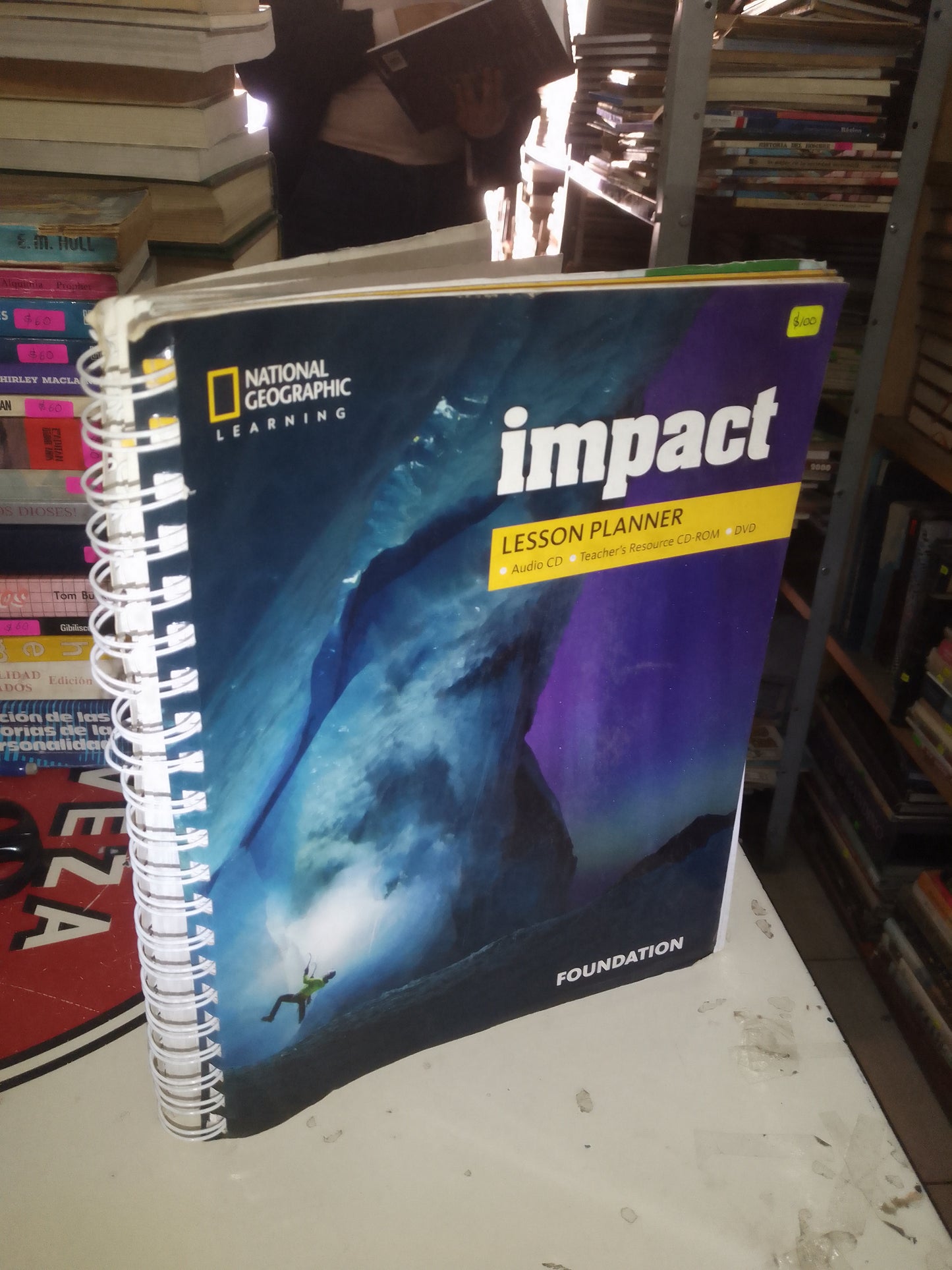 IMPACT LESSON PLANNER POR NATIONAL GEOGRAPHIC LEARNING USADO IDIOMAS LITERARIO 207