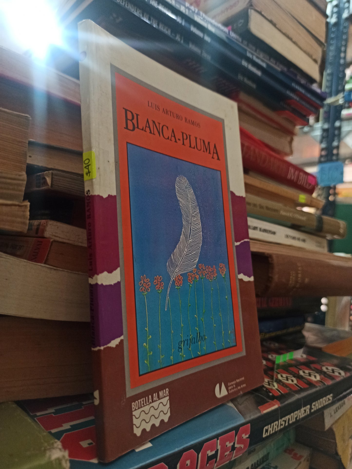 BLANCA PLUMA POR LUIS ARTURO RAMOS USADO NOVELAS ALDAMA