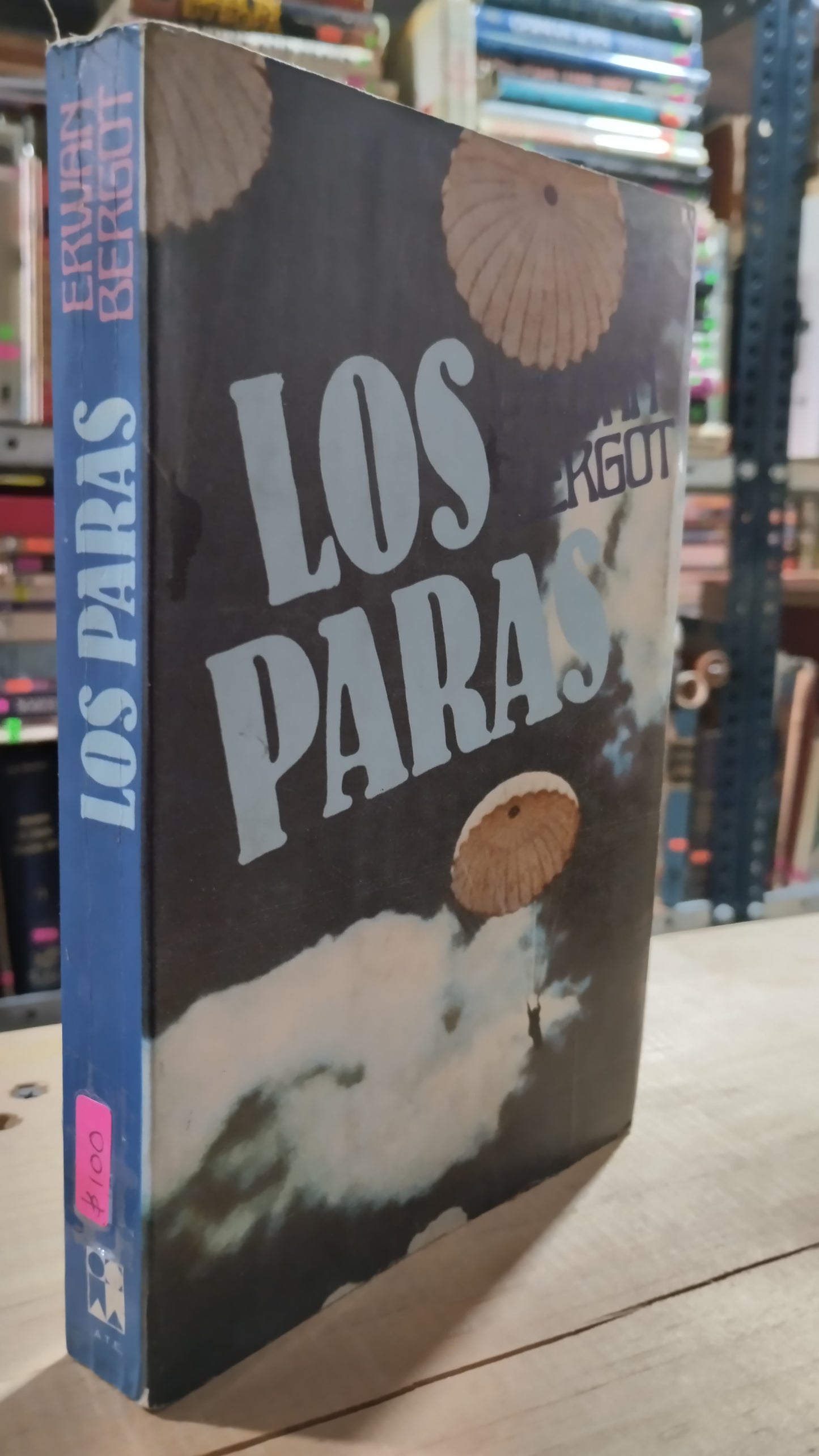 LOS PARAS POR ERWAN BERGOT LIBRO USADO NOVELAS ALDAMA