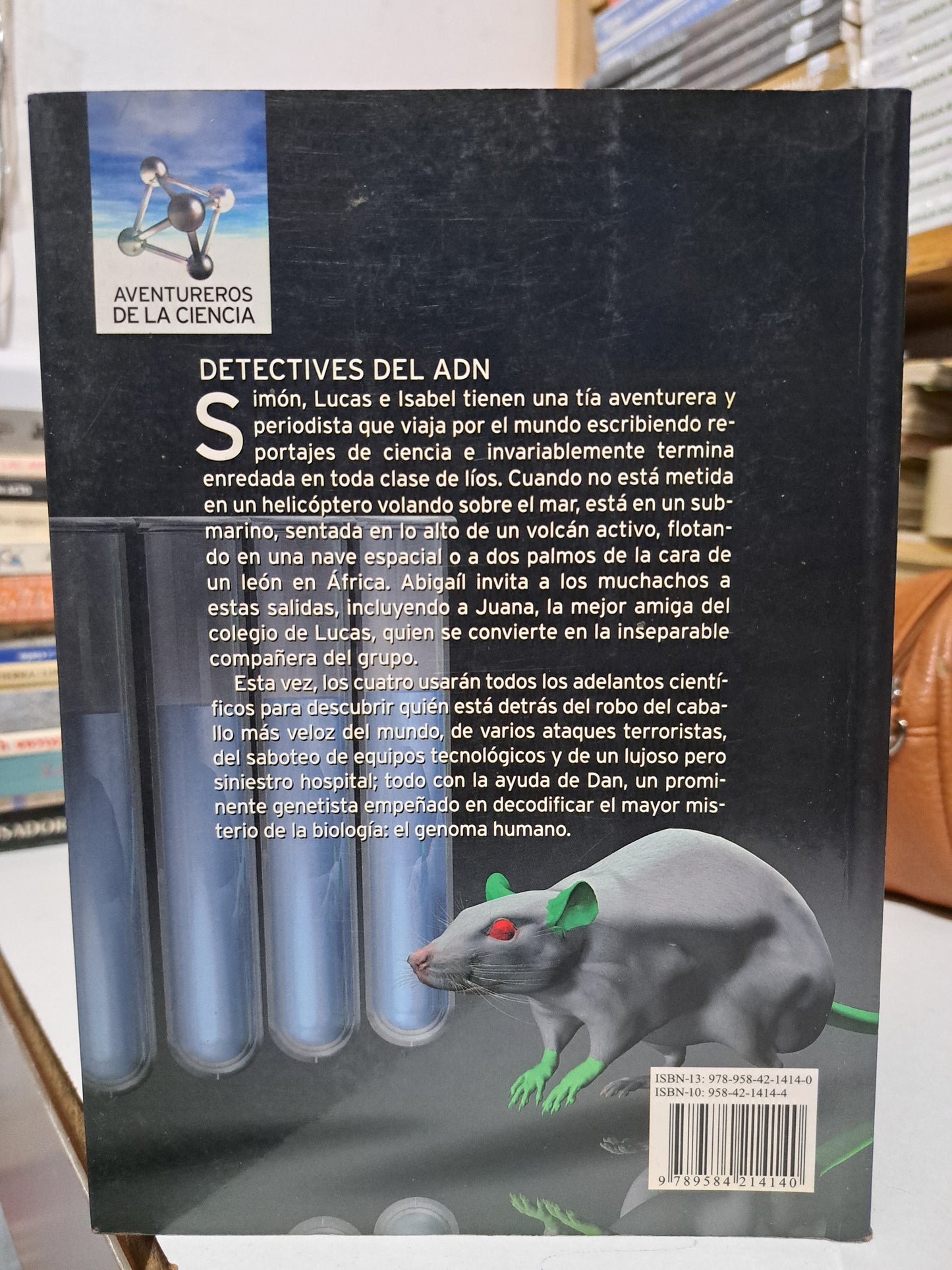 DECTIVES DEL ADN ÁNGELA POSA-SWAFFORD USADO NOVELA JUÁREZ