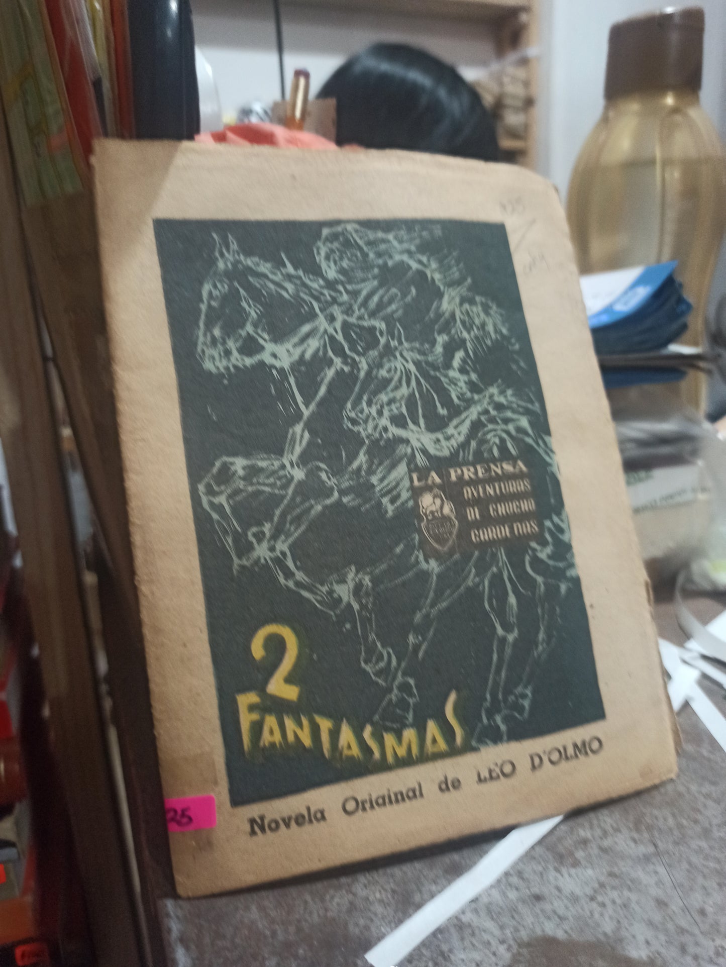 2 FANTASMAS POR LEO D'OLMO USADO ANTIGUOS ALDAMA