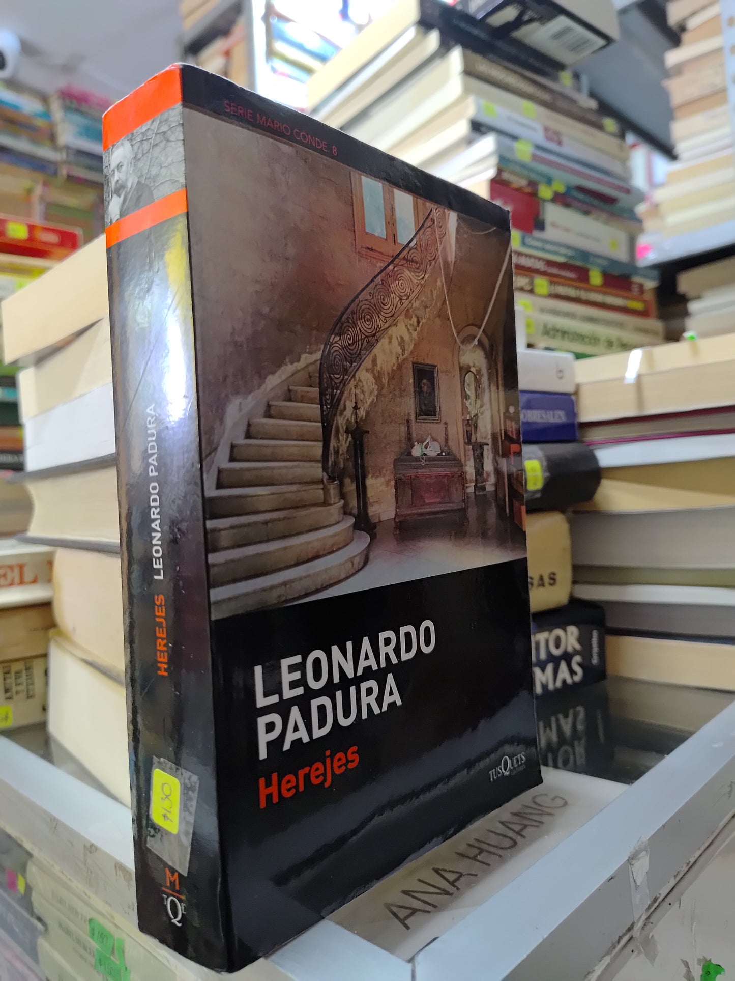 HEREJES POR LEONARDO PADURA USADO NOVELAS JUAREZ 507