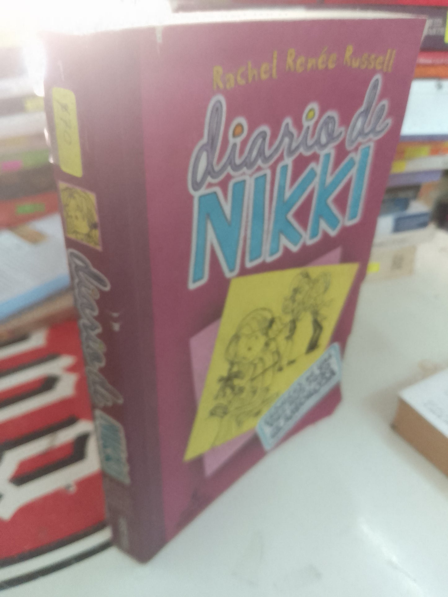 DIARIO DE NIKKI POR RACHEL RENEE RUSSELL USADO INFANTIL LITERARIO 207
