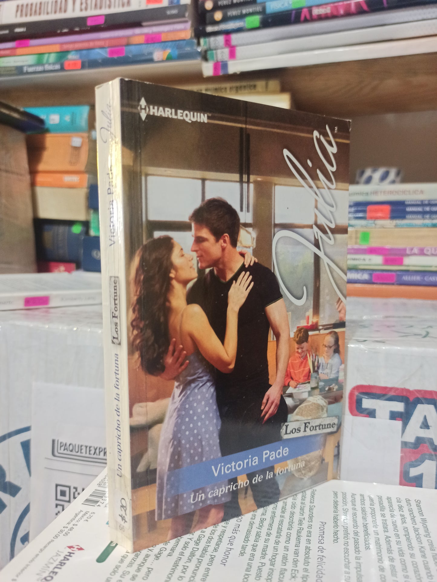 UN CAPRICHO DE LA FORTUNA POR VICTORIA PADE USADO NOVELAS JUÁREZ