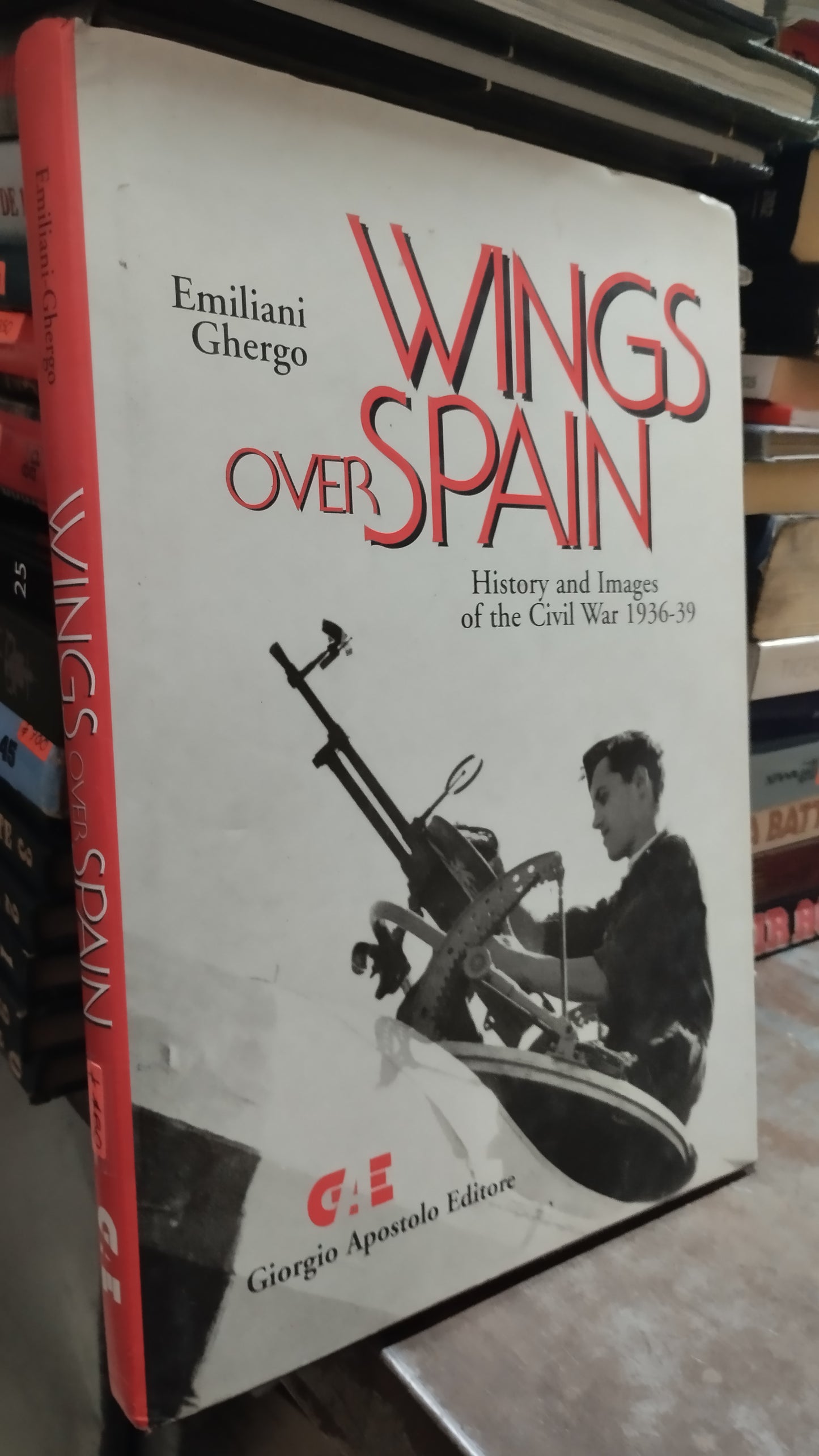WINGS OVER SPAIN POR EMILIANI GHERGO LIBRO USADO HISTORIA ALDAMA