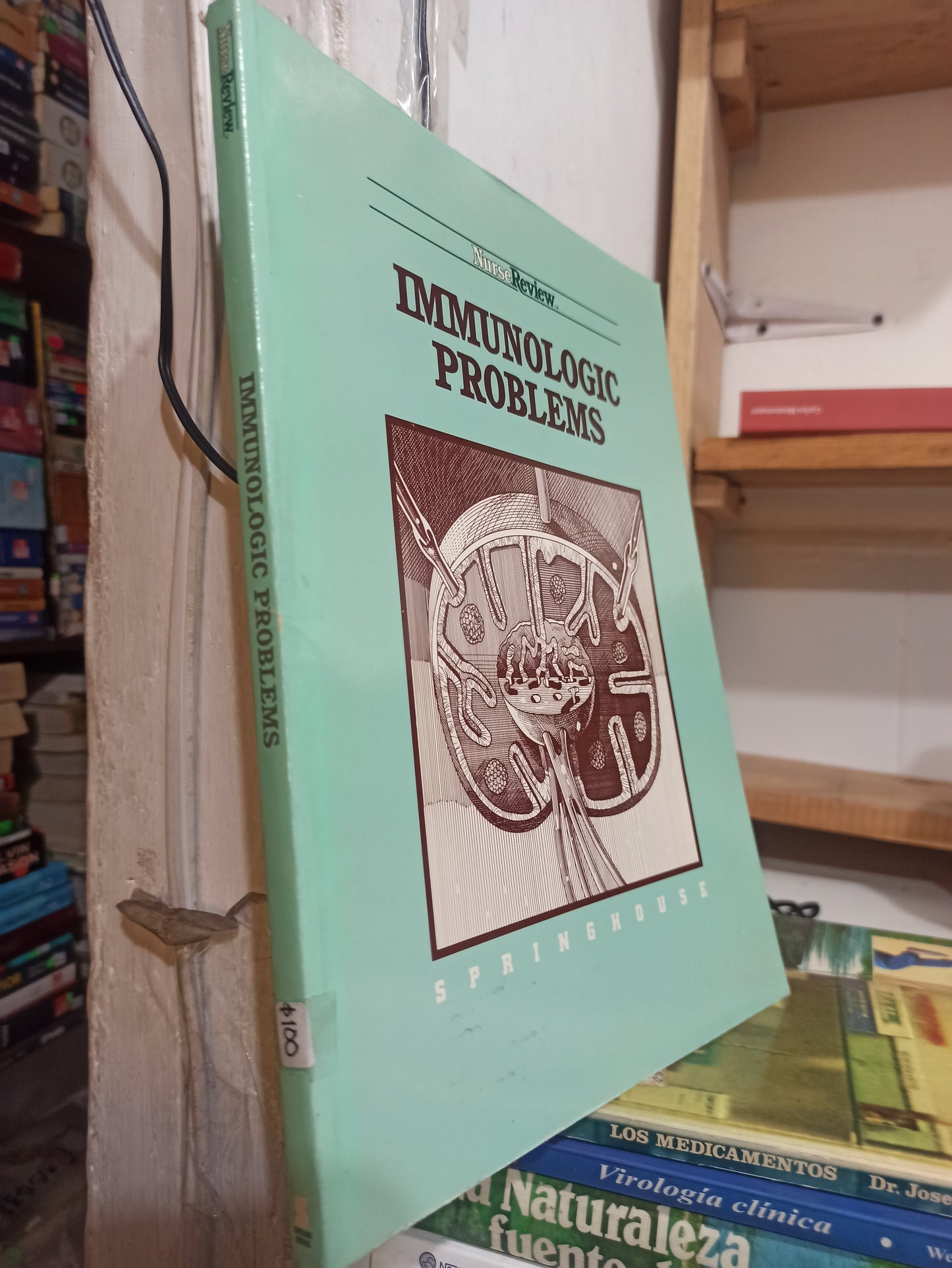 IMMUNOLOGIC PROBLEMS POR VARIOS AUTORES USADO SALUD JUÁREZ