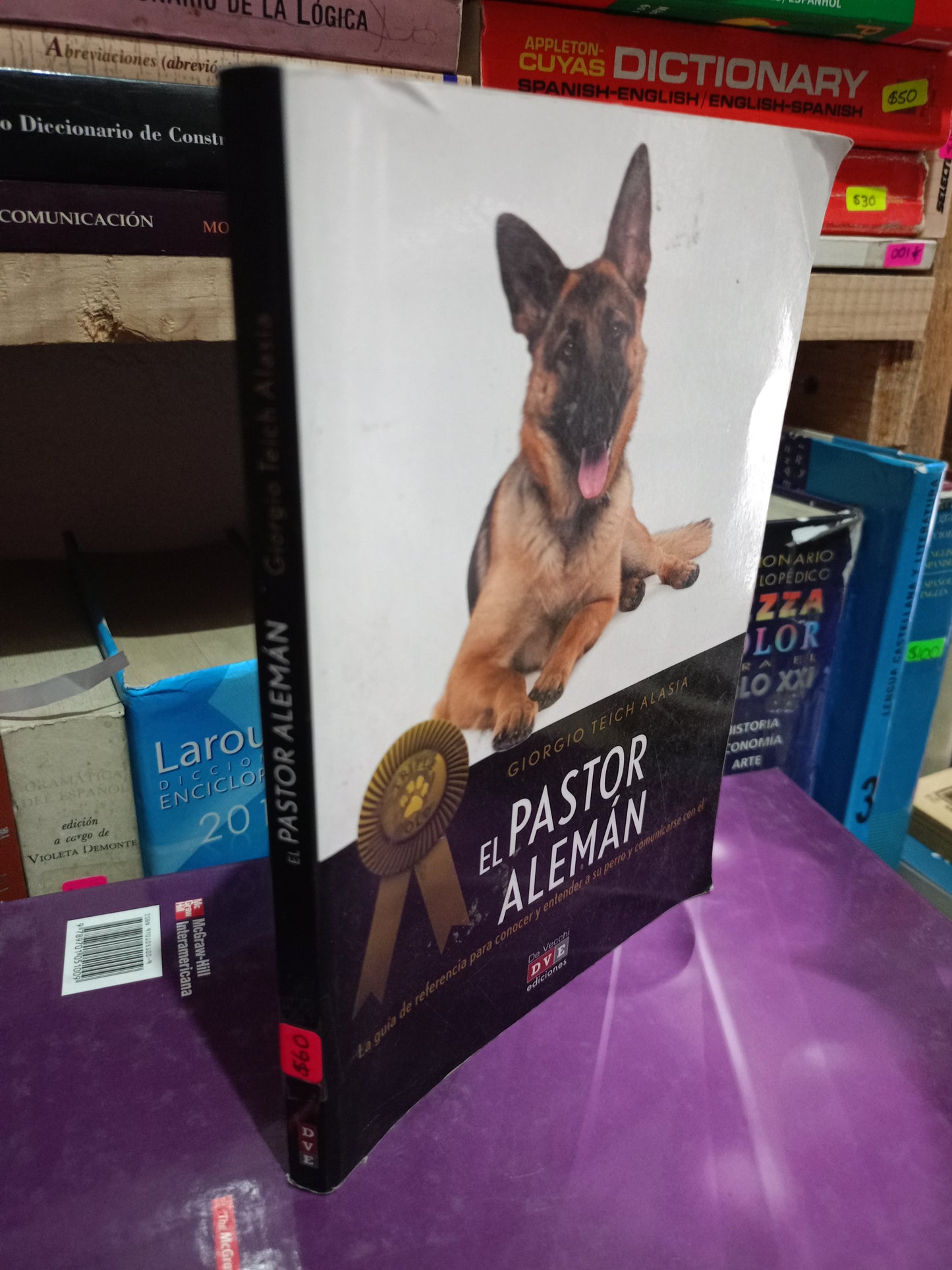 EL PASTOR ALEMÁN POR GIORGIO TEICH ALASIA USADO ANIMALES LITERARIO 305