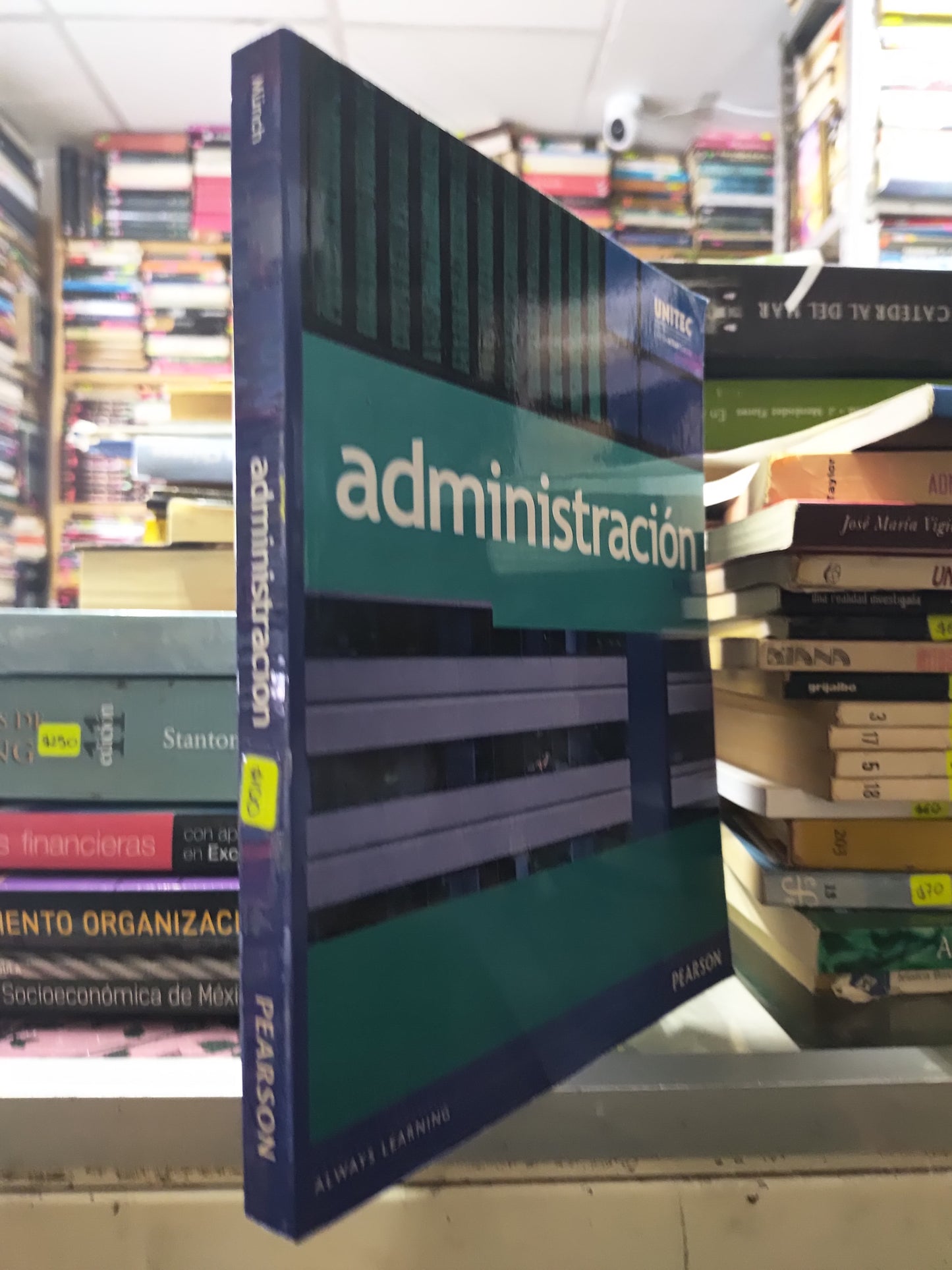 ADMINISTRACION POR EDITORIAL PEARSON USADO ADMINISTRACION JUAREZ 507