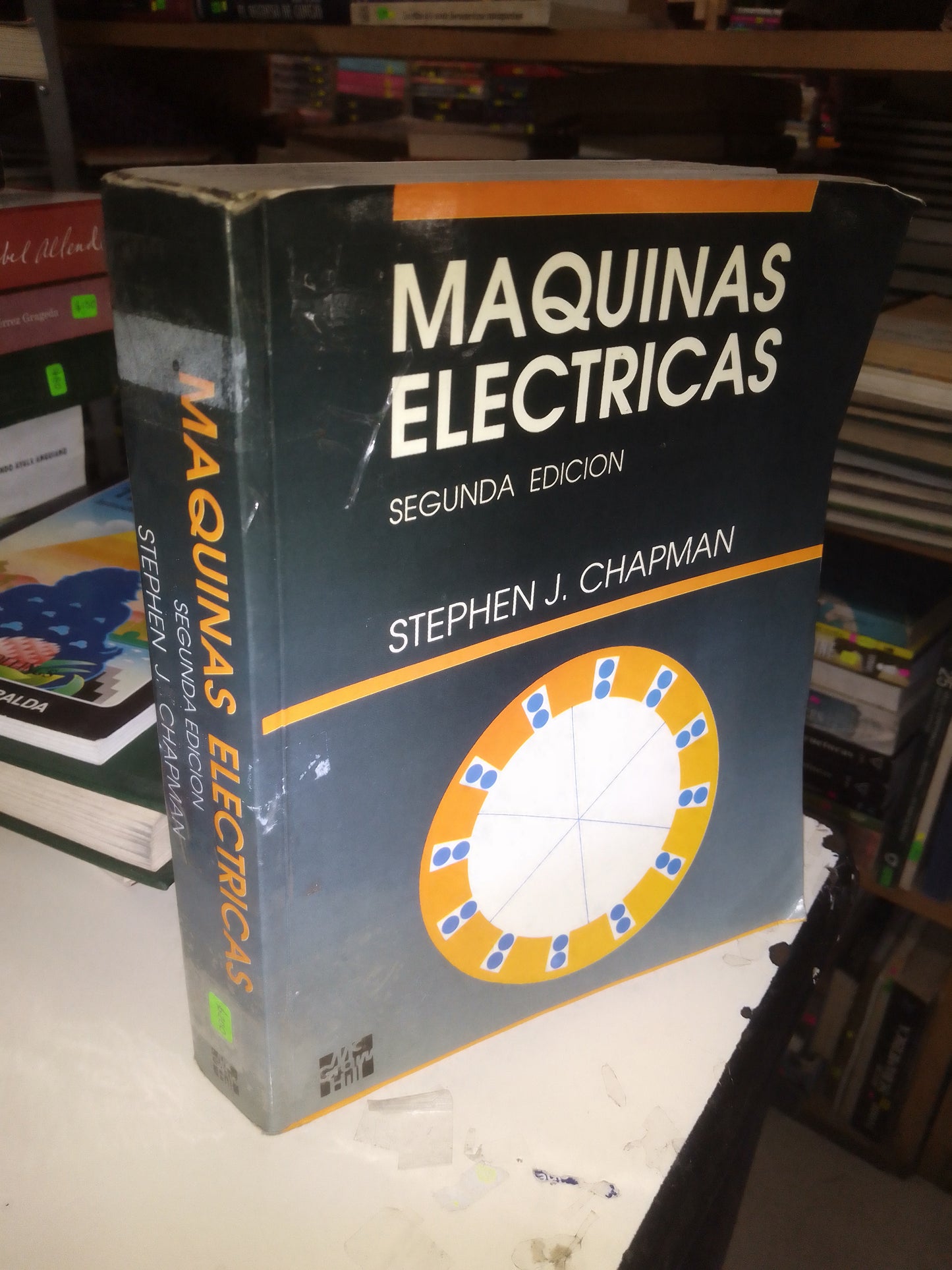MÁQUINAS ELÉCTRICAS POR STEPHEN J. CHAPMAN USADO MATEMÁTICAS LITERARIO 207