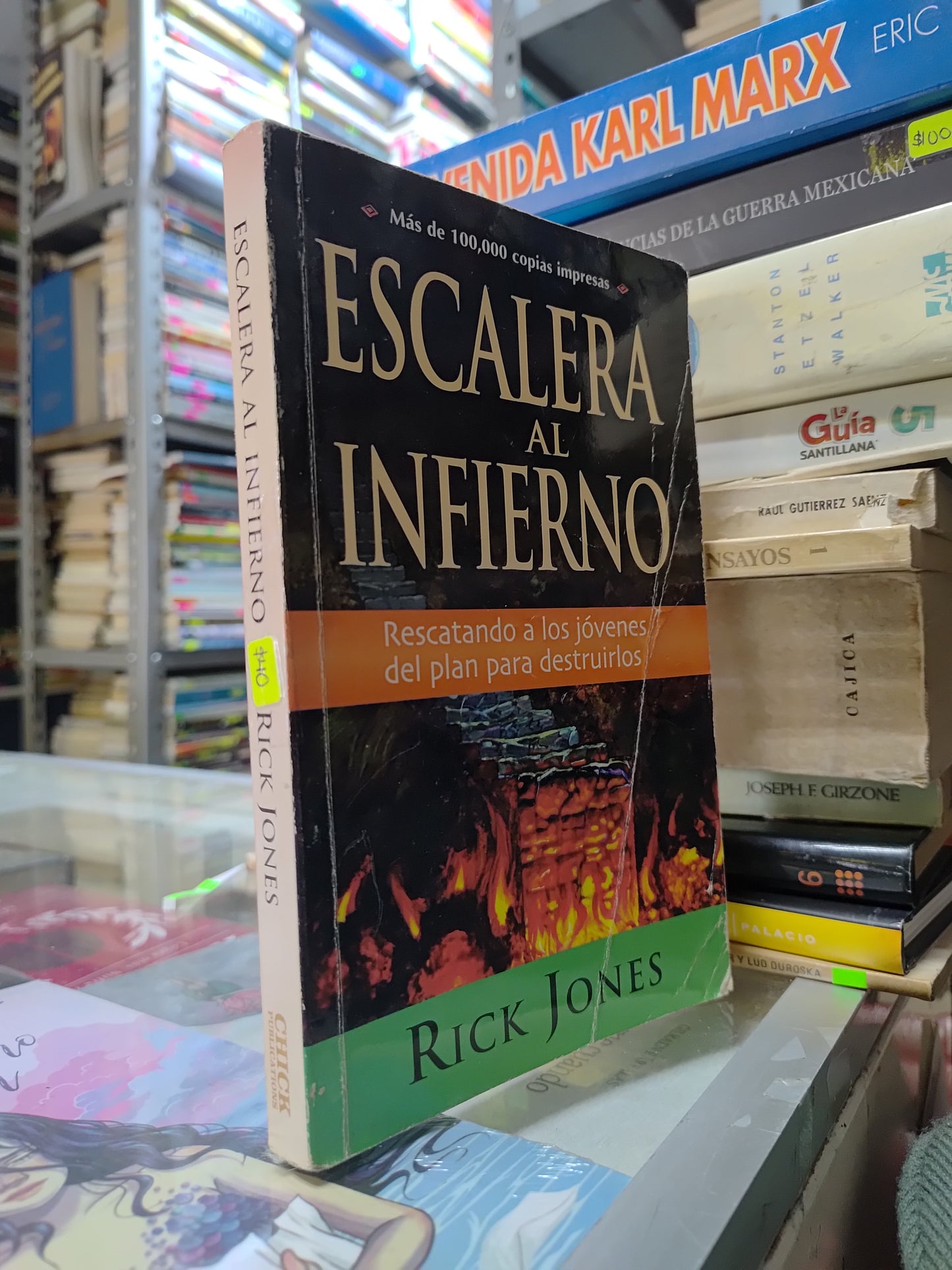 ESCALERA AL INFIERNO POR RICK JONES USADO NOVELAS JUAREZ 507