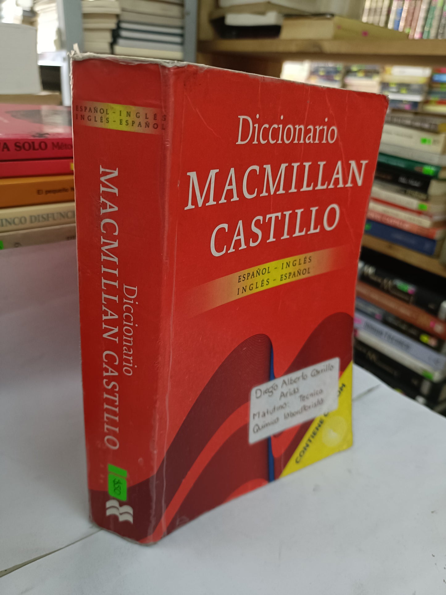 DICCIONARIO MACMILLAN CASTELLANO ESPAÑOL INGLES USADO IDIOMA LITERARIO 207