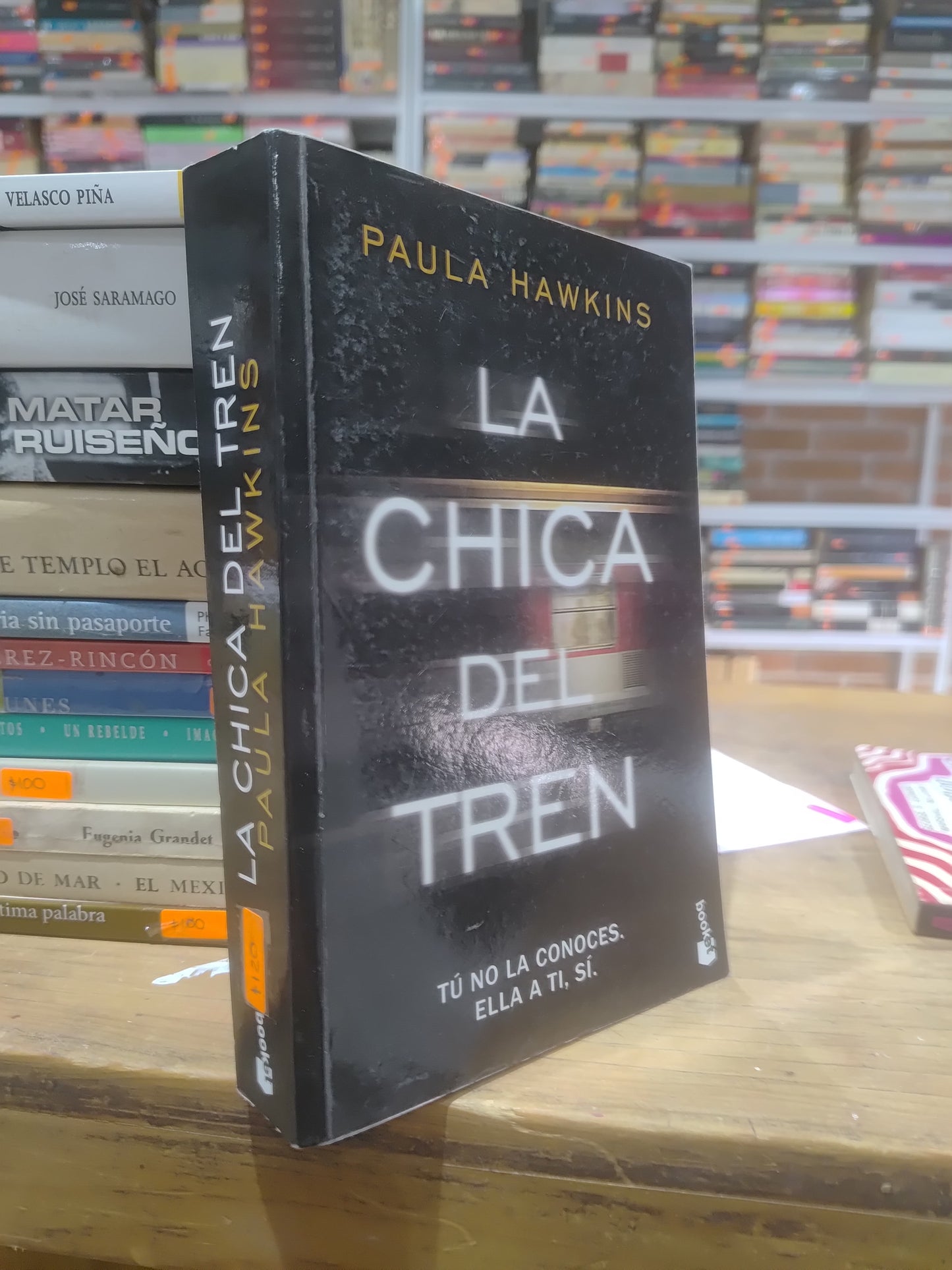 LA CHICA DEL TREN POR PAULA HAWKINS USADO NOVELAS JUAREZ 515