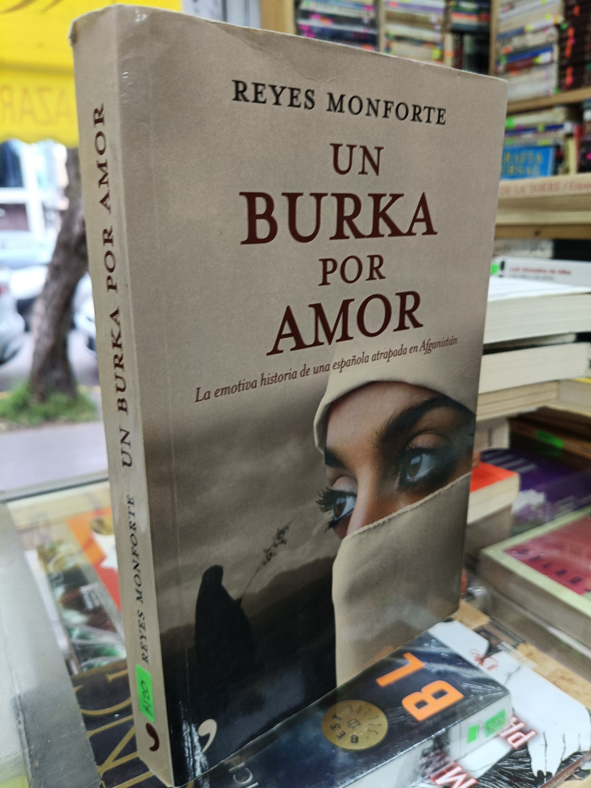 UN BURKA POR AMOR POR REYES MONFORTE USADO NOVELA JUAREZ 515