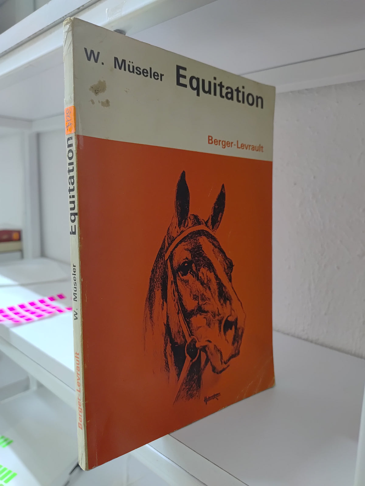EQUITATION POR W. MUSELER USADO BIOLOGIA JUAREZ 515