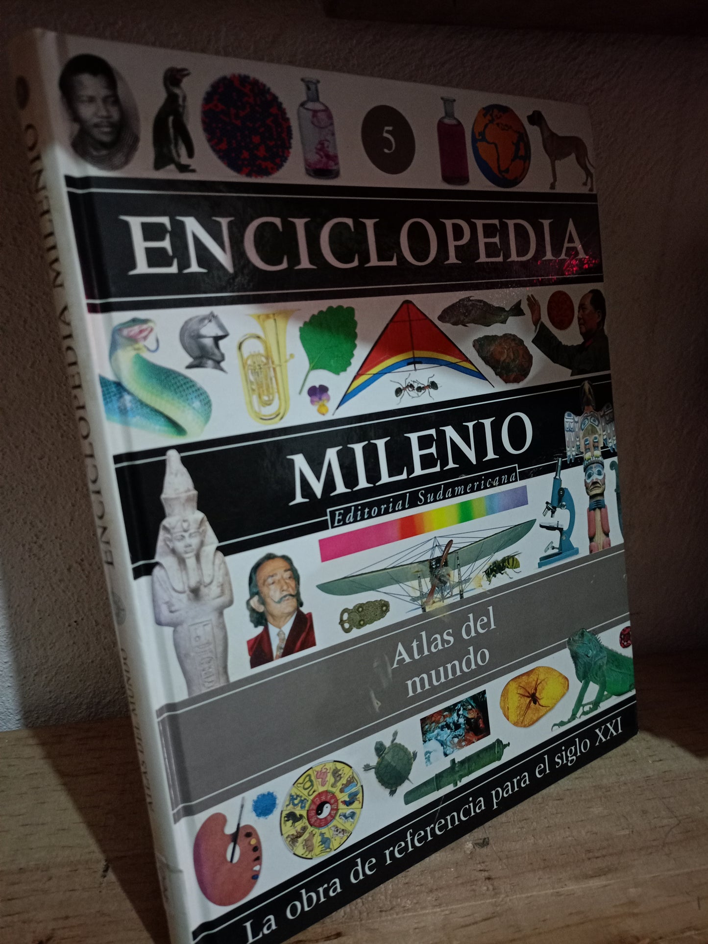 ATLAS DEL MUNDO ENCICLOPEDIA MILENIUM USADO HISTORIA LITERARIO 305