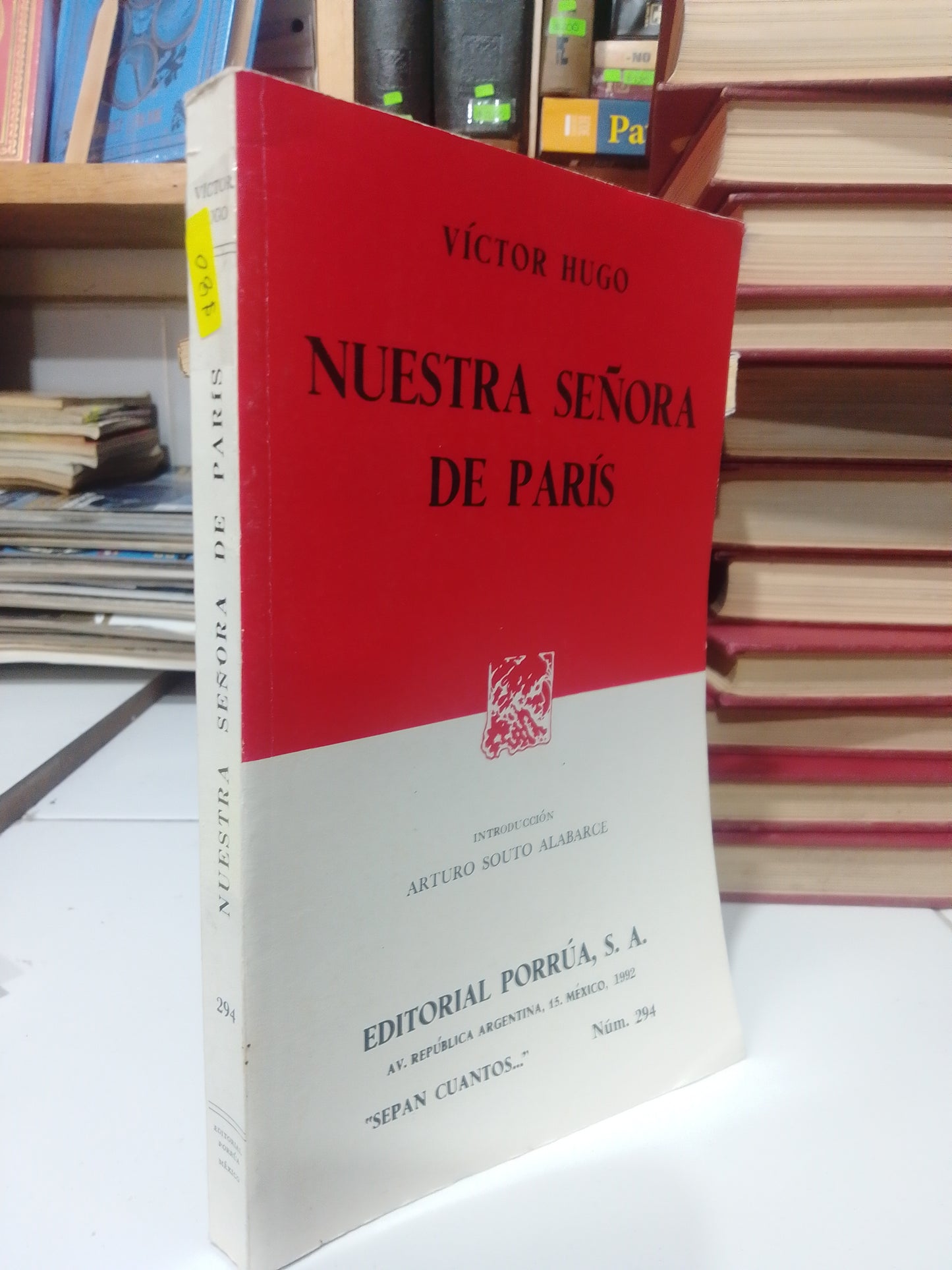 NUESTRA SEÑORA DE PARIS POR VÍCTOR HUGO USADO NOVELA JUAREZ