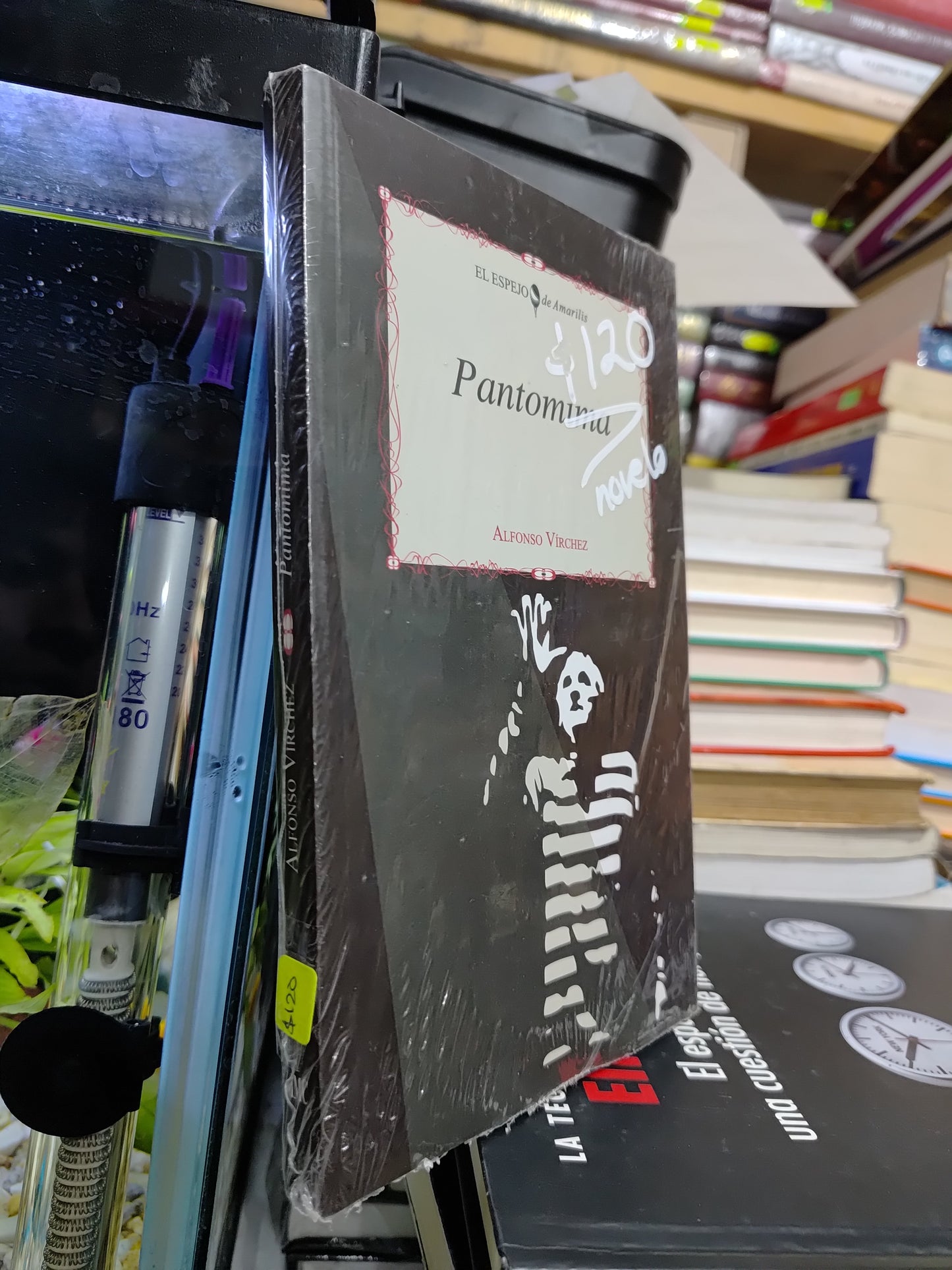 PANTOMIMA POR ALFONSO VIRCHEZ USADO NOVELAS JUAREZ 507