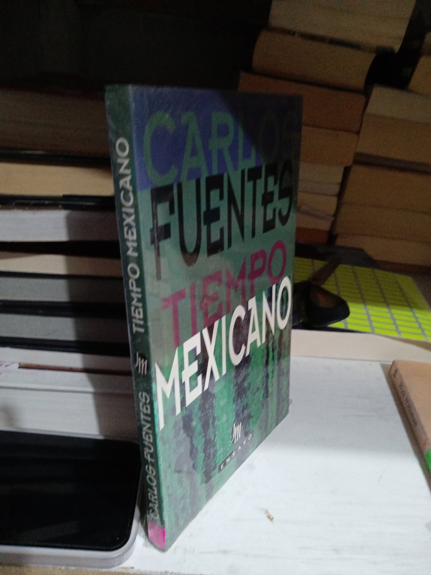 TIEMPO MEXICANO POR CARLOS FUENTES USADO NOVELA JUAREZ