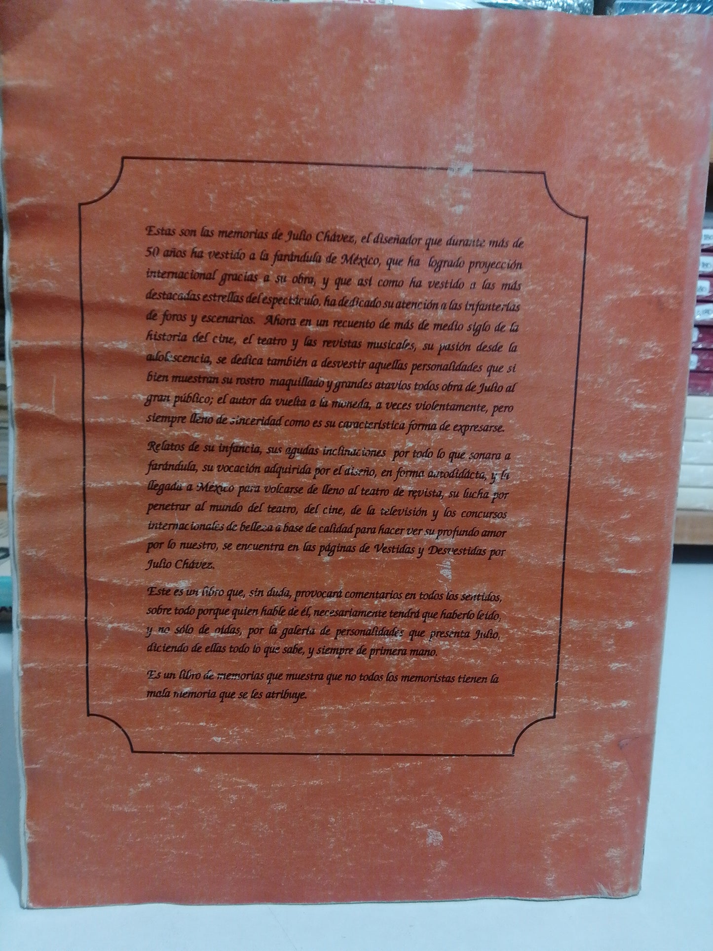 VESTIDAS Y DESVESTIDAS POR JULIO CHAVEZ USADO NOVELA JUAREZ