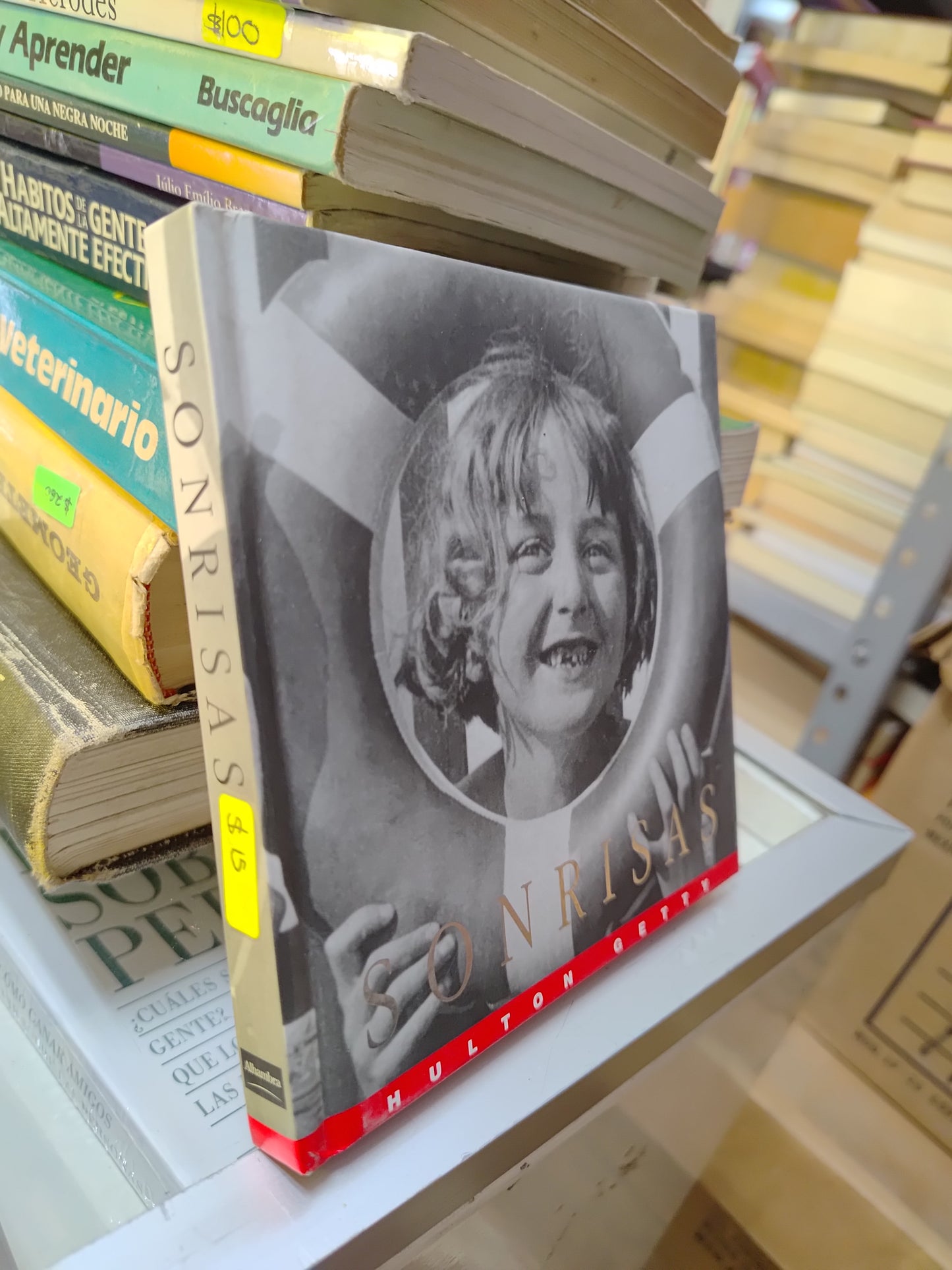 SONRISAS POR HULTON GETTY POESÍA JUAREZ