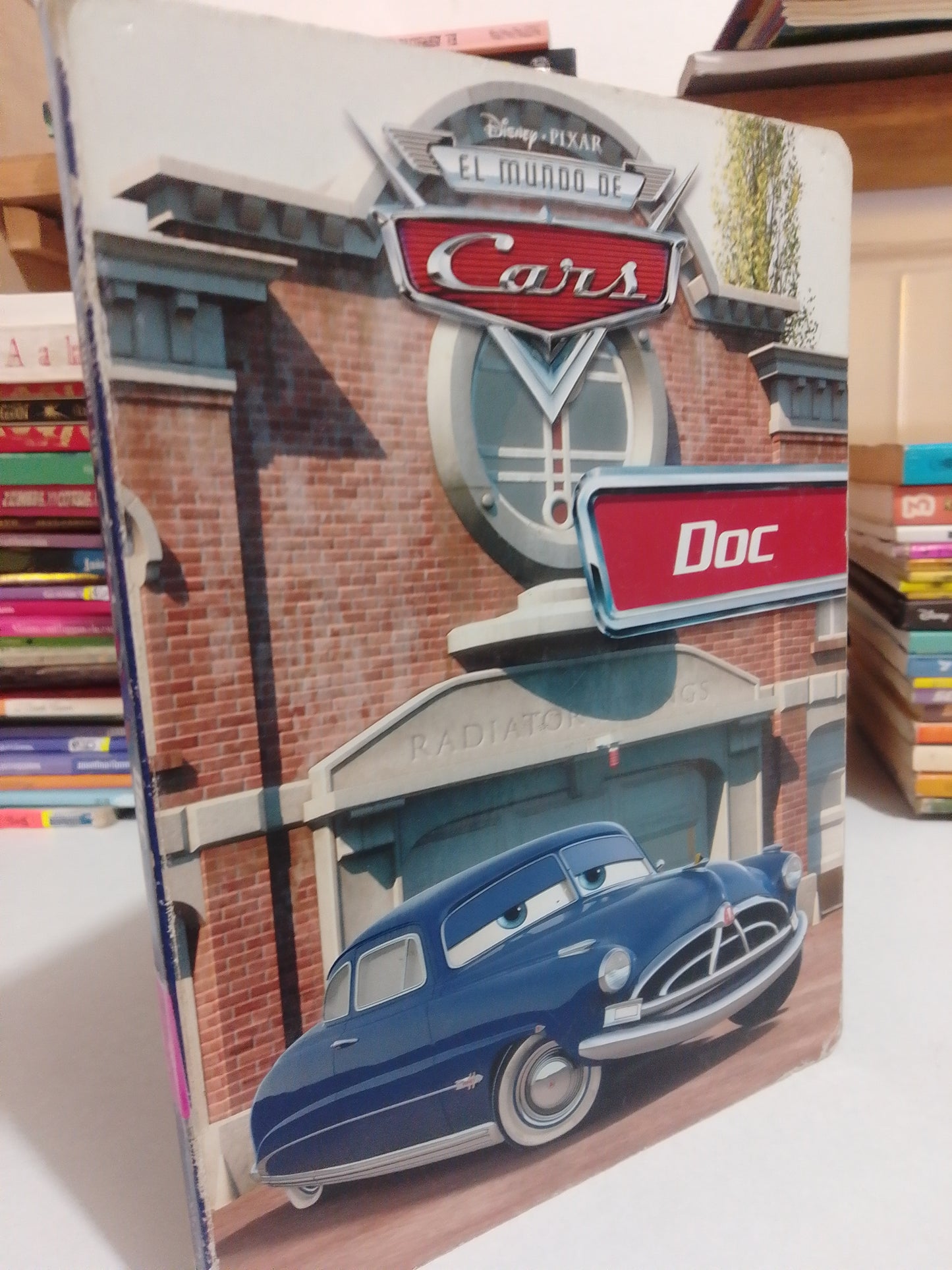 EL MUNDO DE CARS DOC USADO INFANTIL JUAREZ