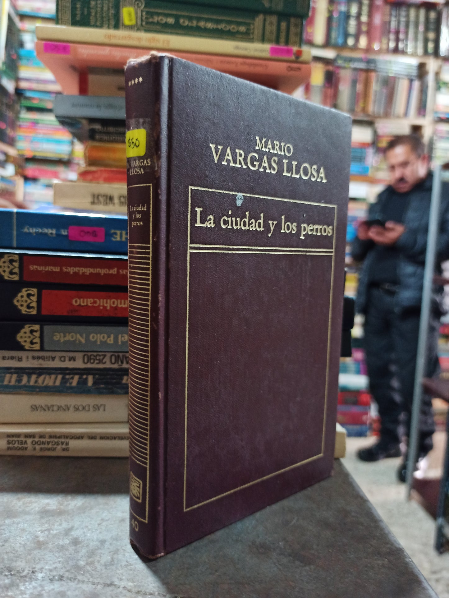 LA CIUDAD Y LOS PERROS POR MARIO VARGAS LLOSA USADO NOVELAS ALDAMA