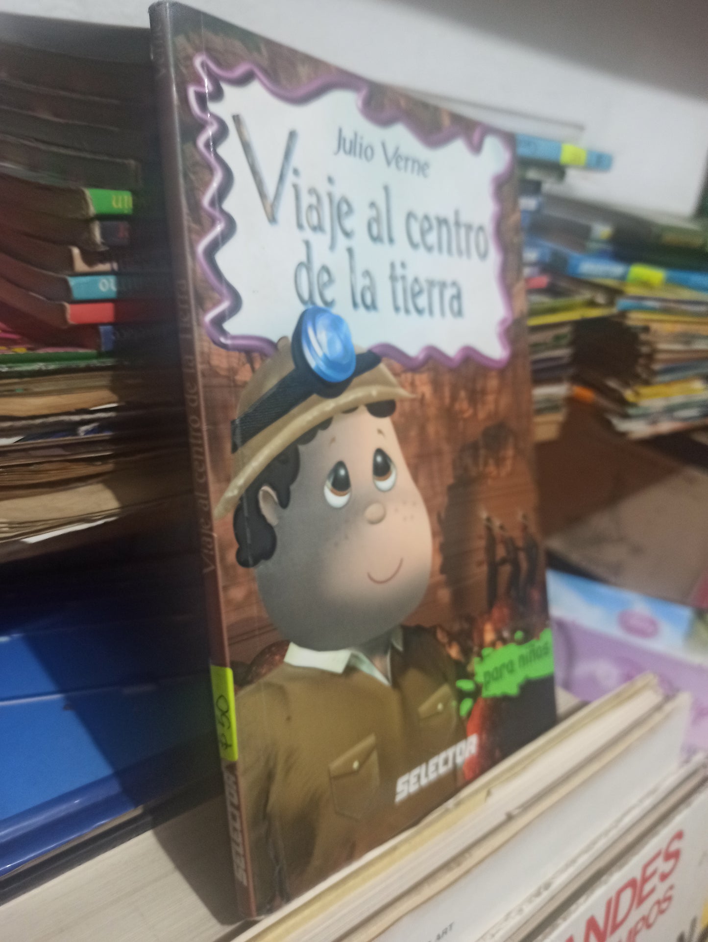 VIAJE AL CENTRO DE LA TIERRA POR JULIO VERNE USADO INFANTILES JUÁREZ