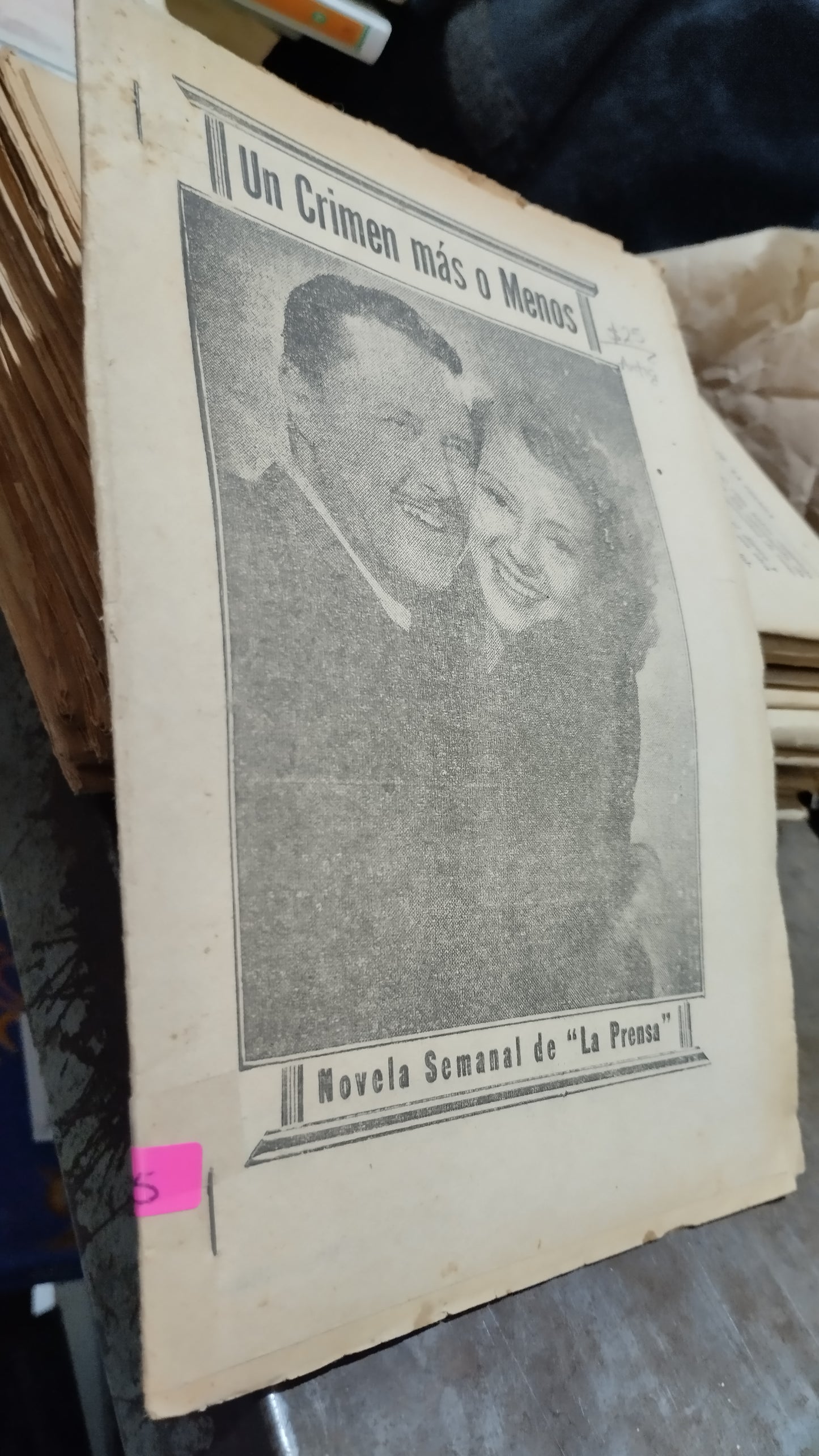 UN CRIMEN MAS O MENOS POR EDITORIAL LA PRENSA LIBRO USADO ANTIGUO ALDAMA