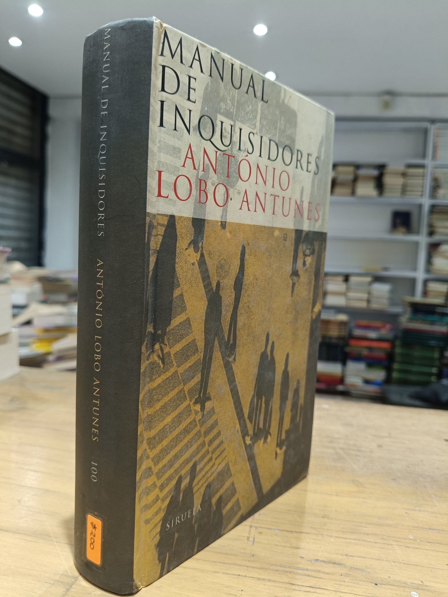 MANUAL DE INQUISIDORES POR ANTONIO LOBO ANTUNES USADO NOVELAS JUAREZ 515