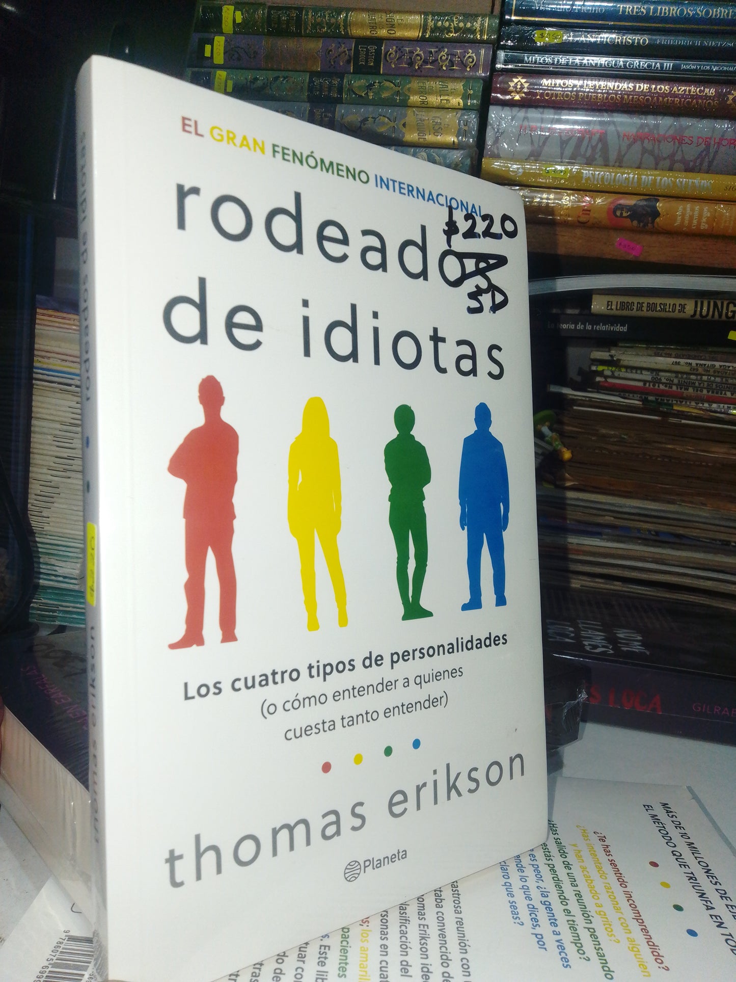 RODEADOS DE IDIOTAS POR THOMAS ERIKSON NUEVO JUAREZ