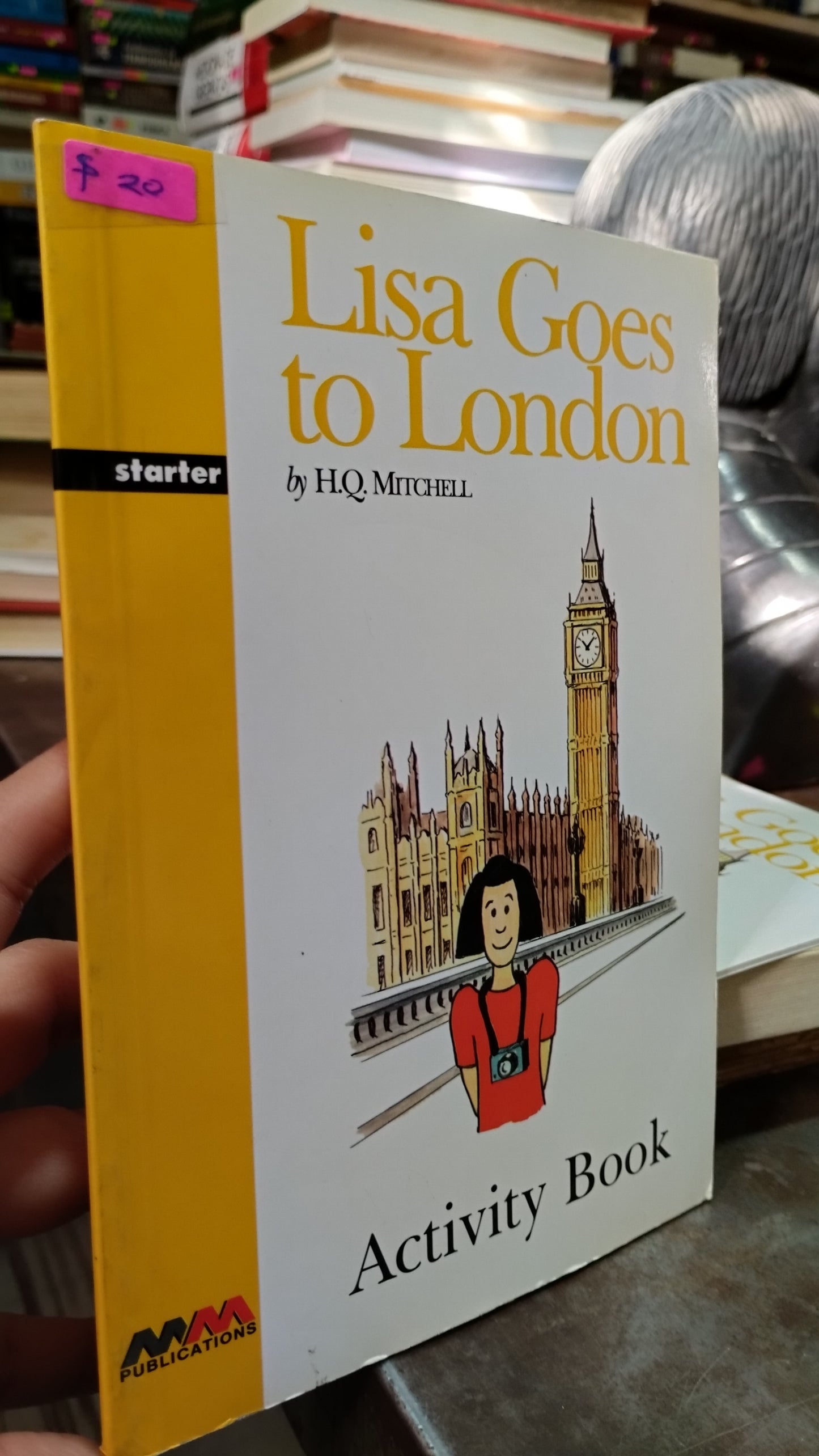 LISA GOMES TO LONDON POR H Q MITCHELL ACTIVITY BOOK LIBRO USADO IDIOMAS ALDAMA