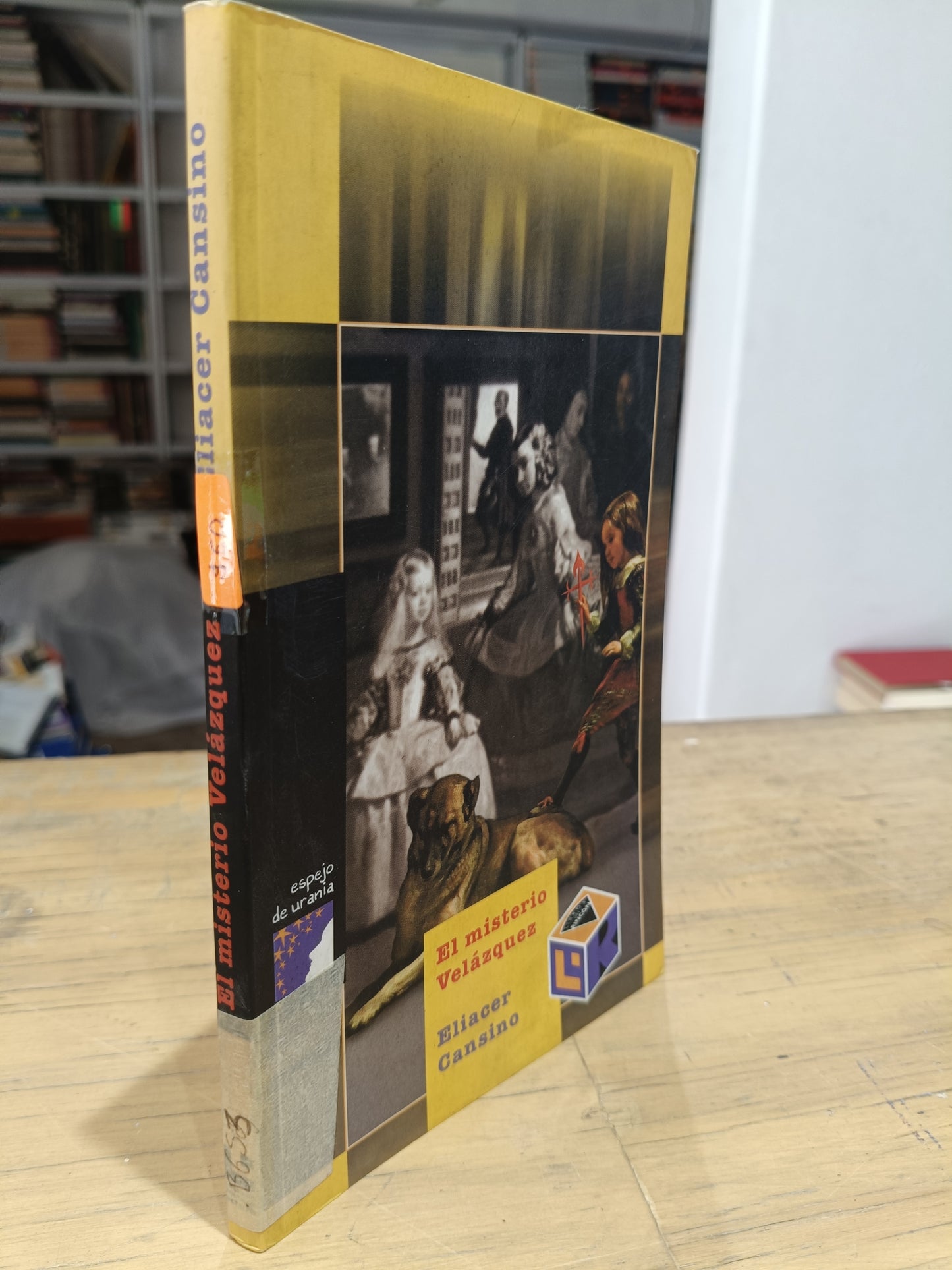 EL MISTERIO VELAZQUEZ POR ELIACER CANDINO USADO NOVELA JUAREZ 515