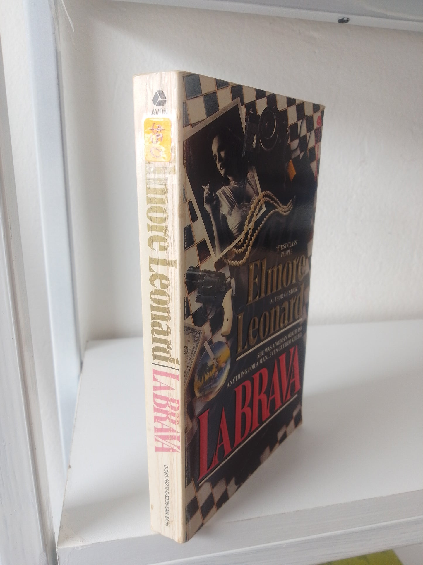 LA BRAVA ELMORE LEONARD USADO IDIOMAS JUAREZ 515