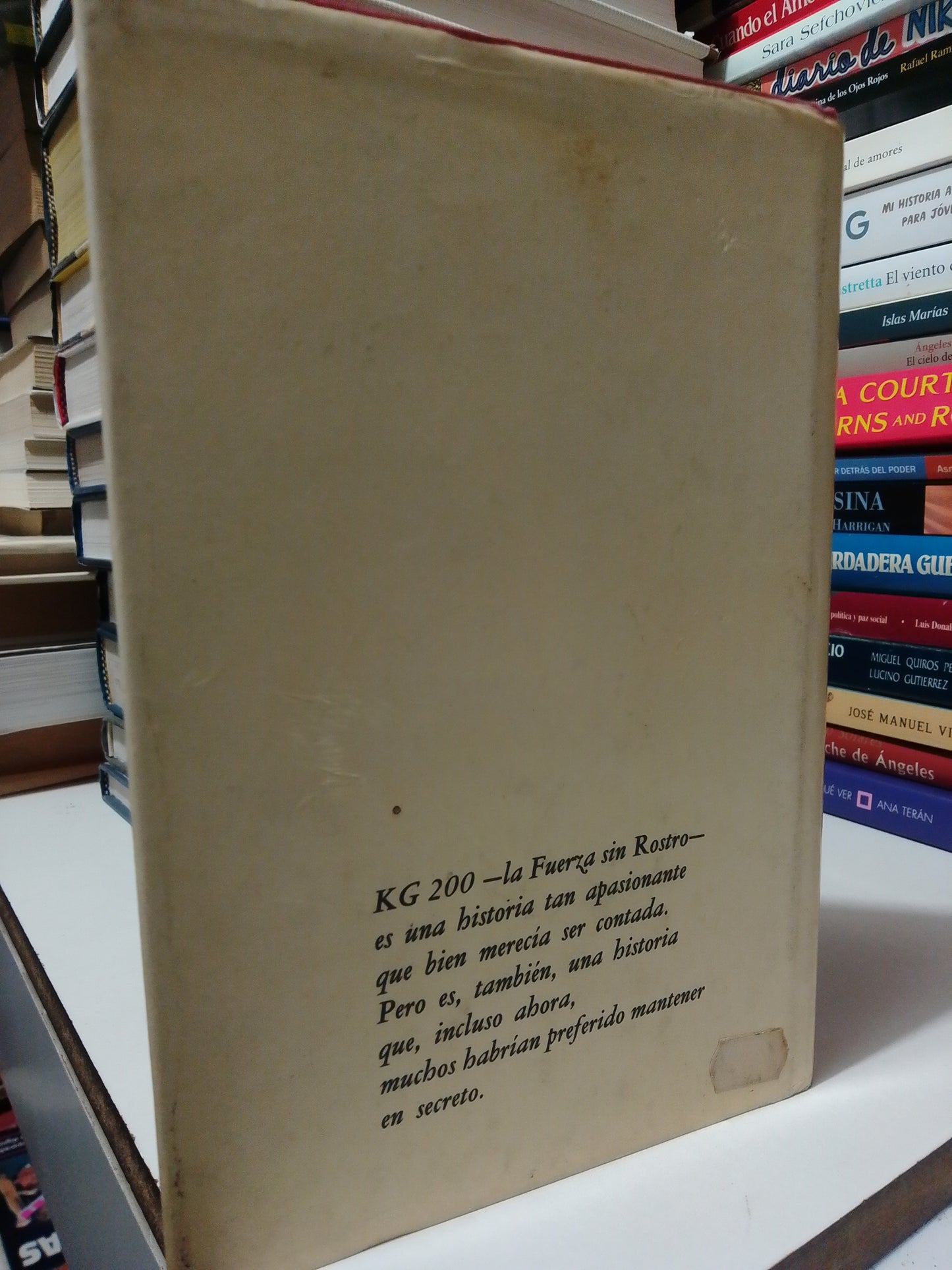 KG 200 POR J.D.GILMAN Y JOHN CLIVE USADO NOVELA JUÁREZ