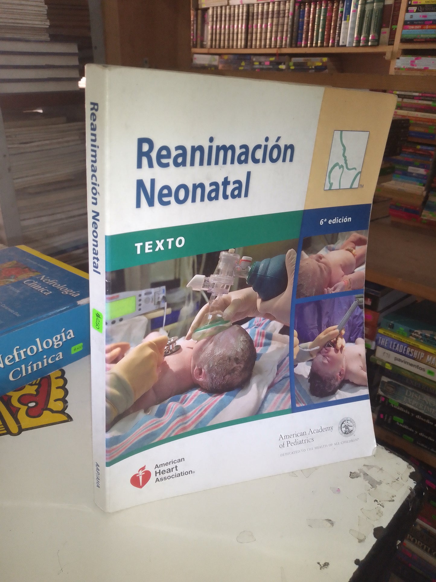 REANIMACIÓN NEONATAL USADO MEDICINA LITERARIO 207