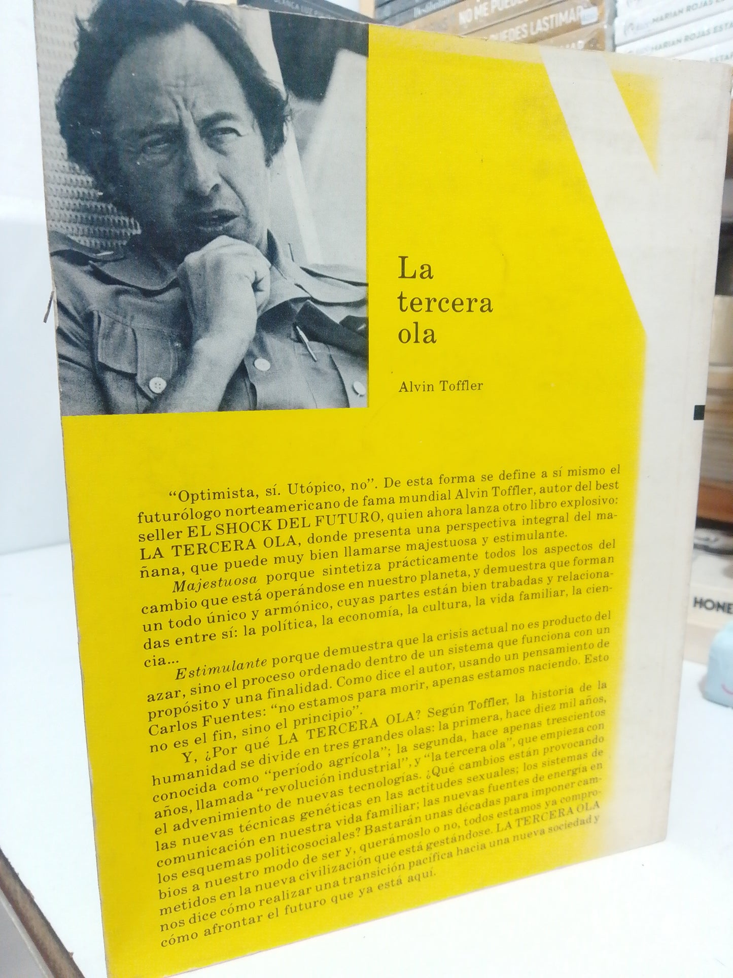 LA TERCERA OLA POR ALVIN TOFFLER USADO NOVELA JUÁREZ