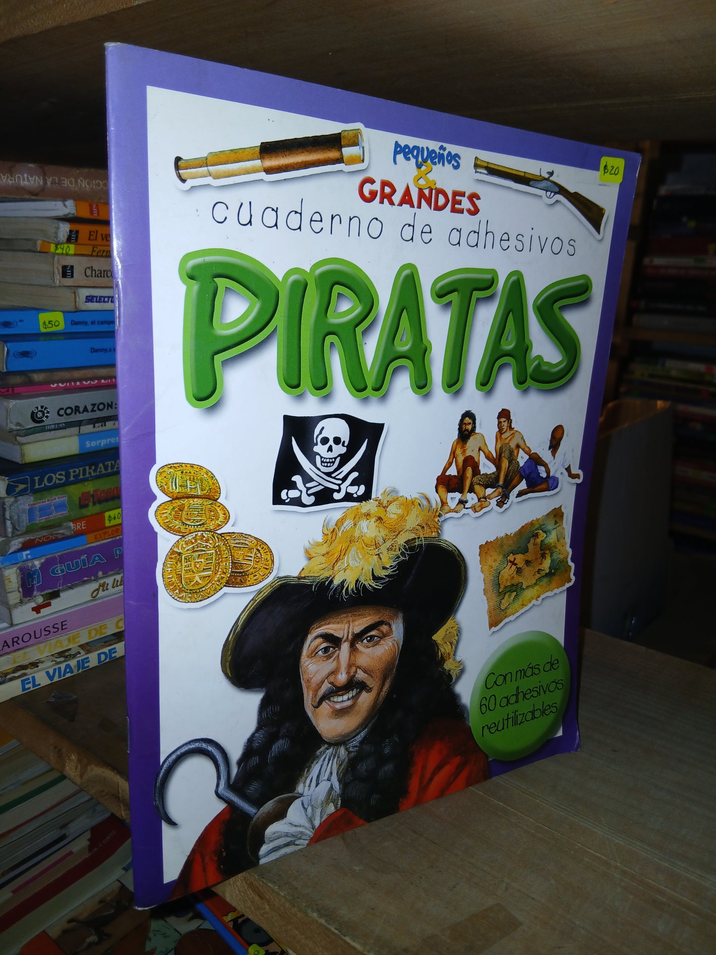 PIRATAS: CUADERNO DE ADHESIVOS ADAPTADO POR FINA PALOMARES USADO INFANTIL LITERARIO 207